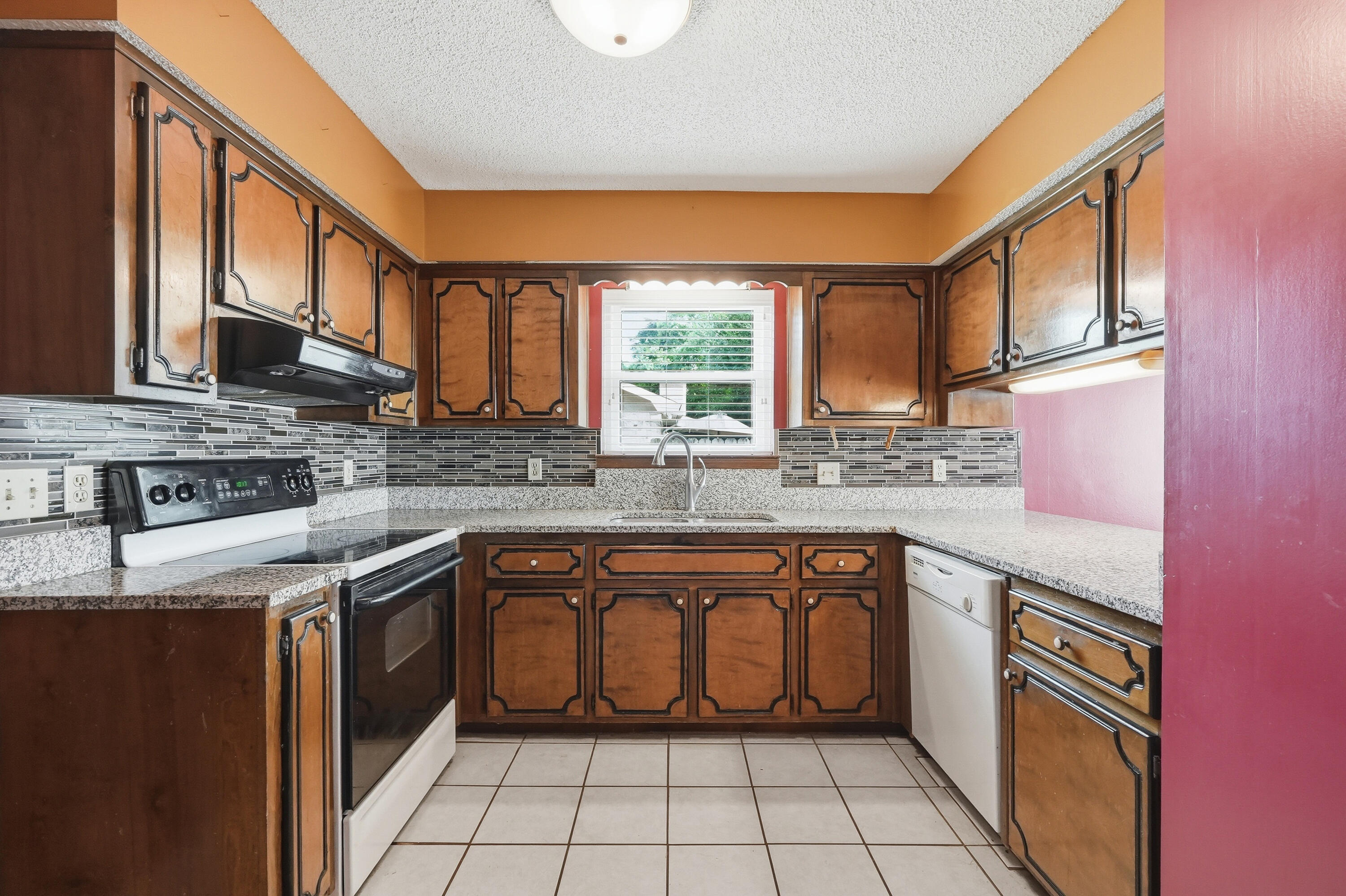 PEPPERMILL - Residential