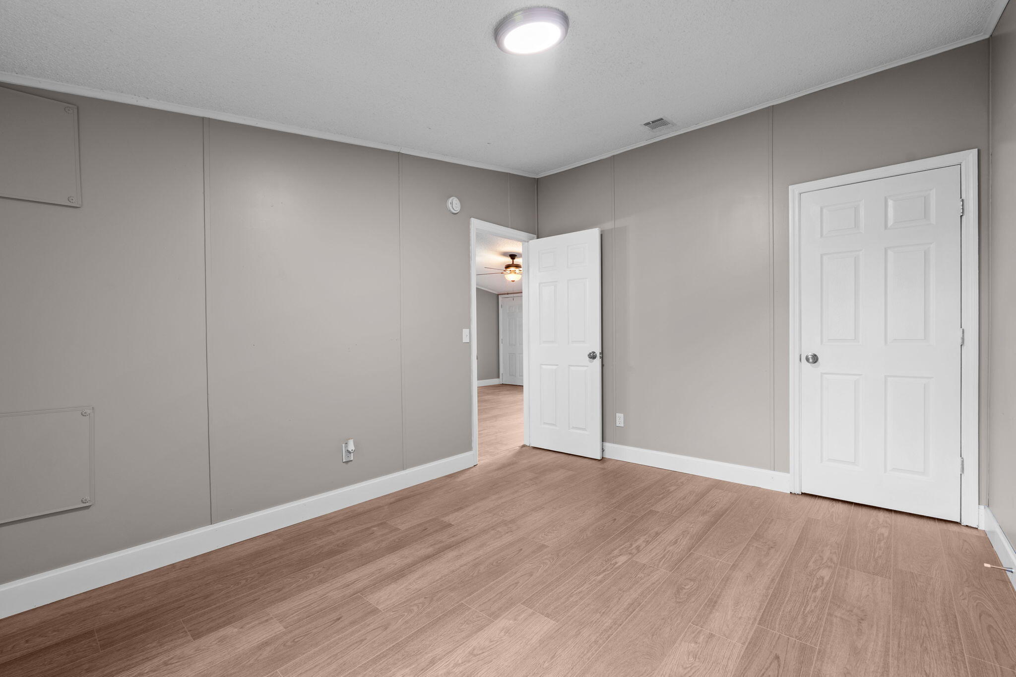 NO RECORDED SUBDIVISION - Residential