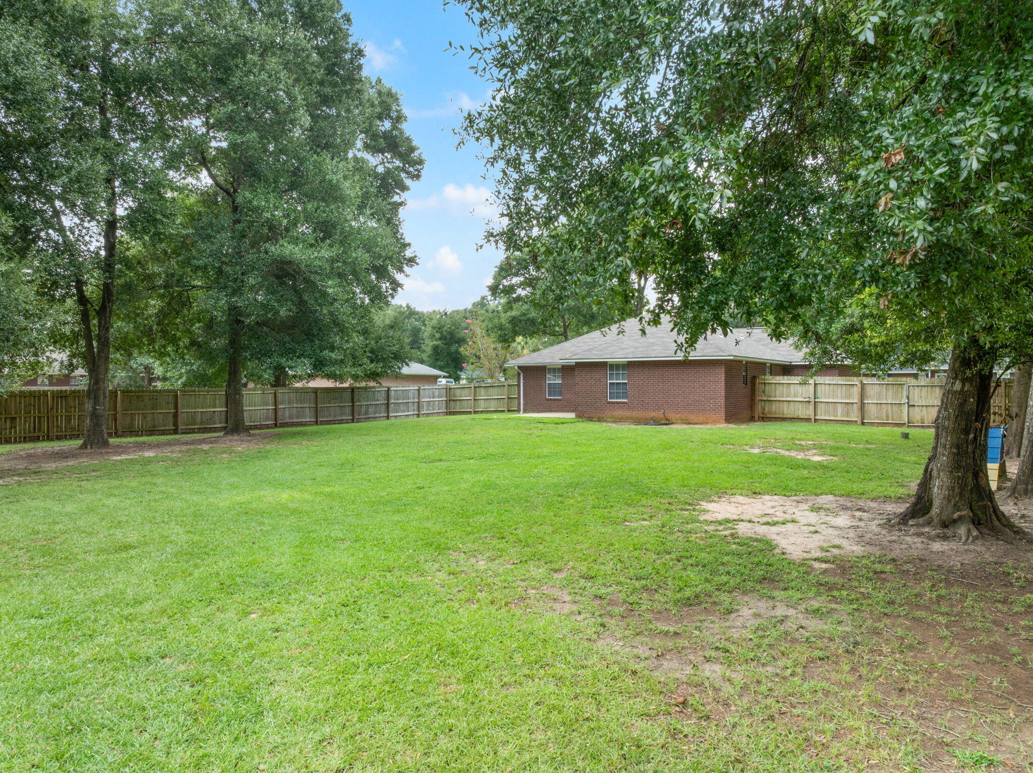 PLANTATION WOODS - Residential