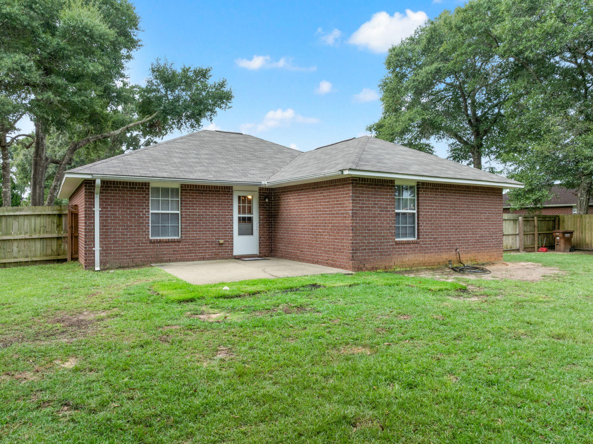PLANTATION WOODS - Residential