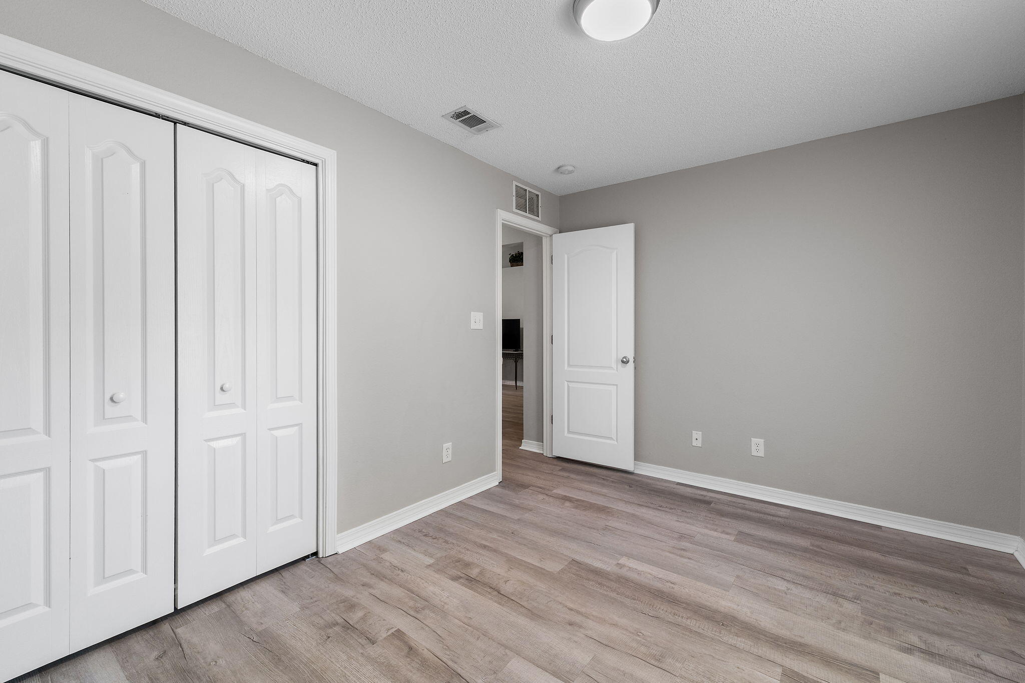 PLANTATION WOODS - Residential