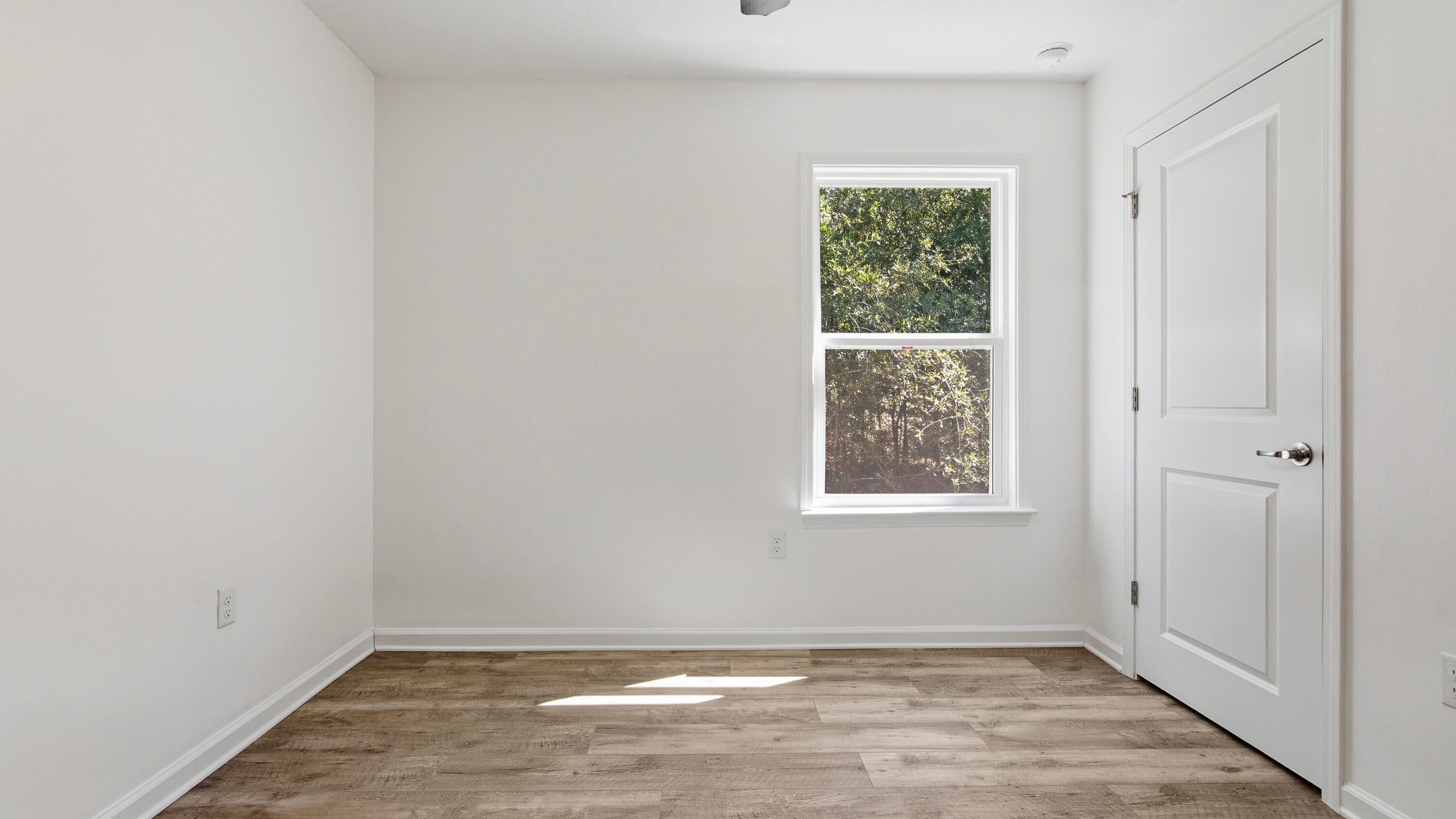IMPERIAL LAKES UNIT II - Residential Lease