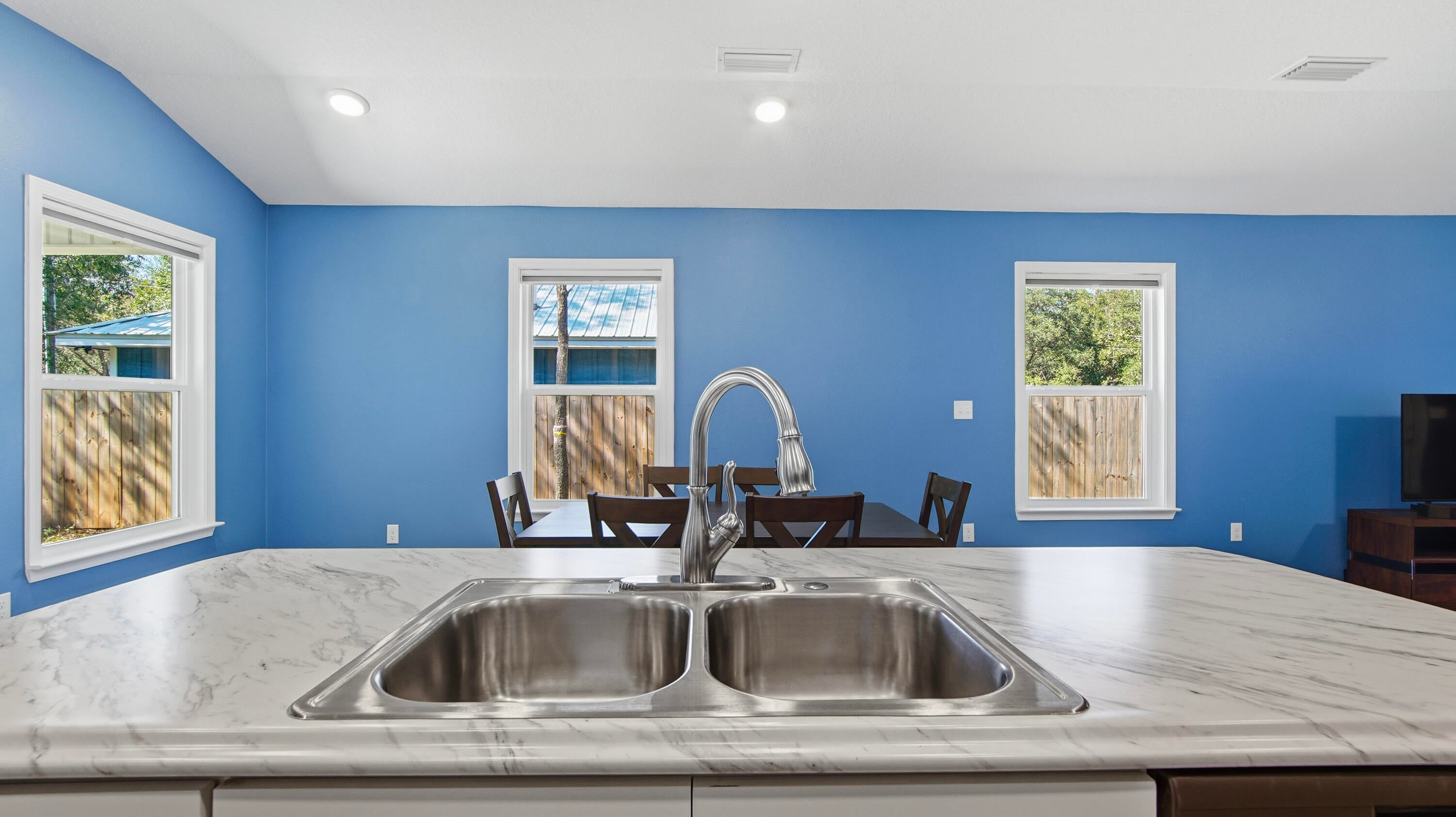 IMPERIAL LAKES UNIT II - Residential Lease