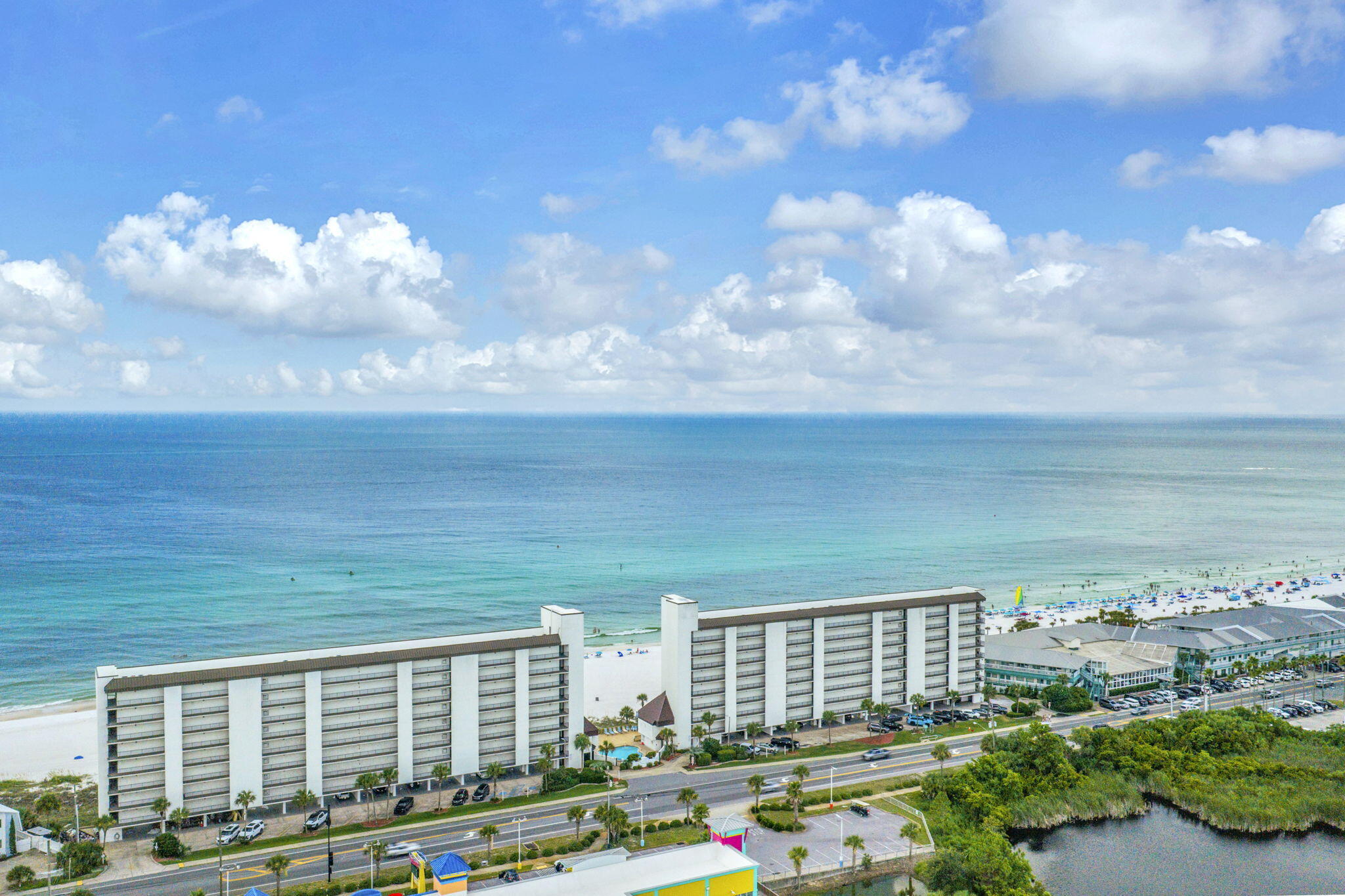 SEACHASE CONDO - Residential