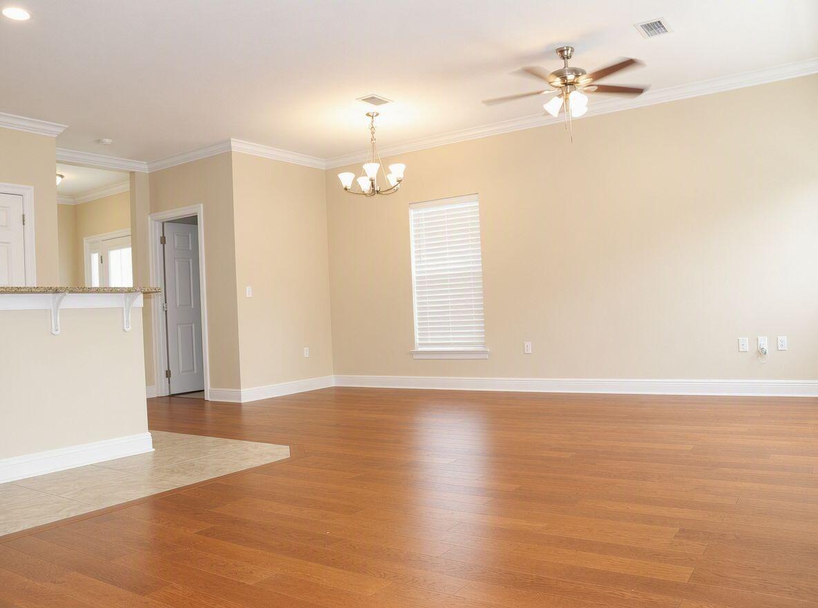 WALTON OAKS - Residential