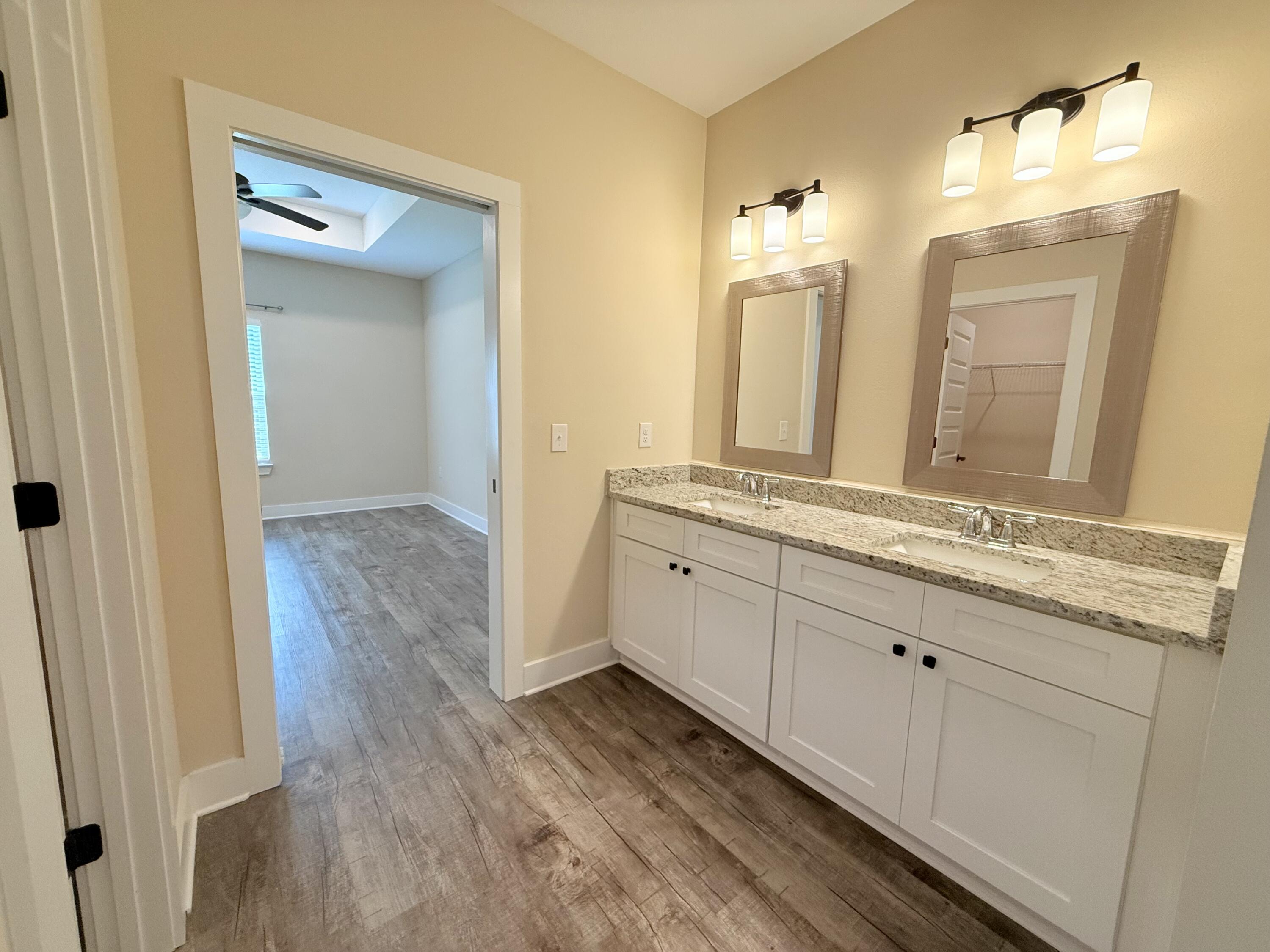 LT 9 BLK 636 - Residential Lease