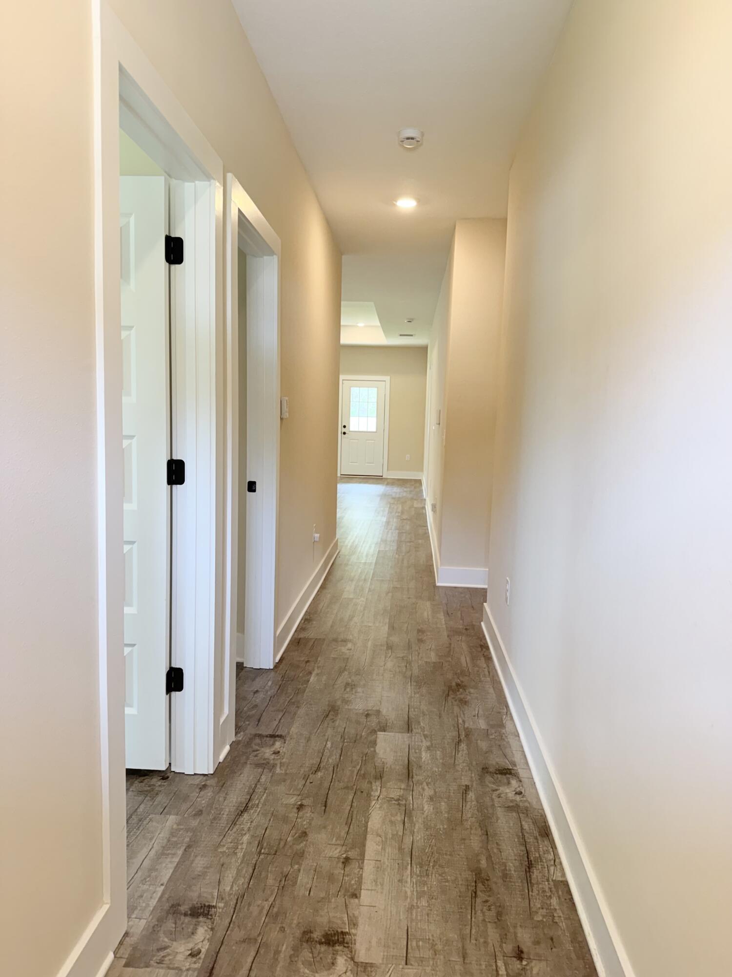 LT 9 BLK 636 - Residential Lease