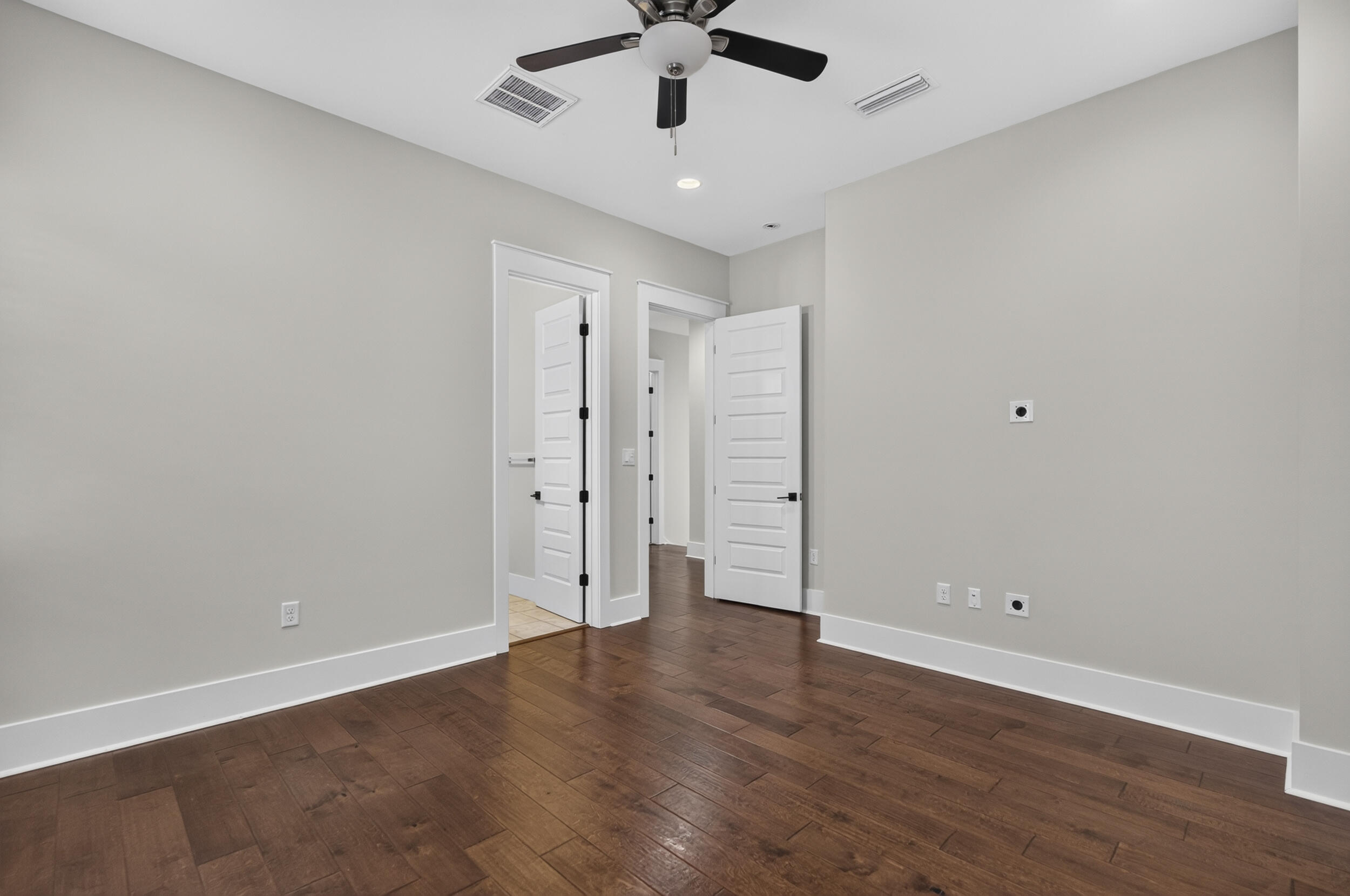 CALUSA BAY S/D - Residential