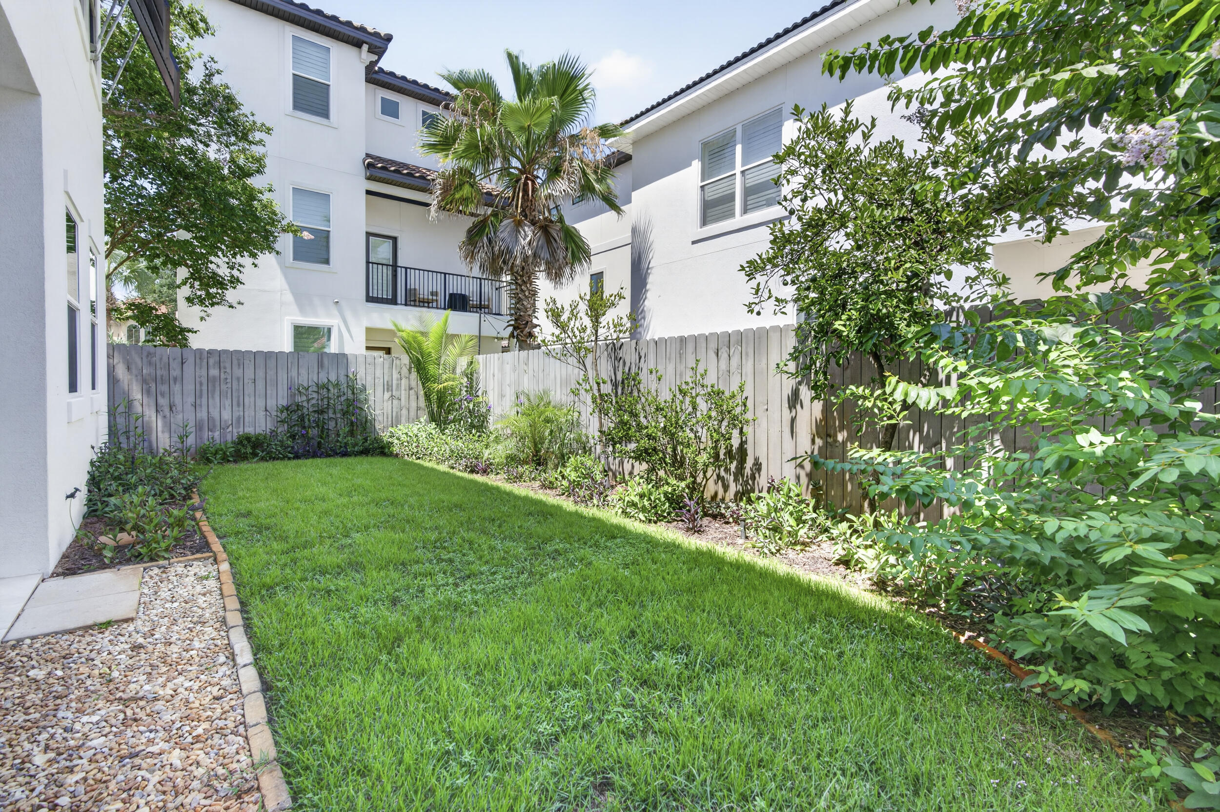 CALUSA BAY S/D - Residential