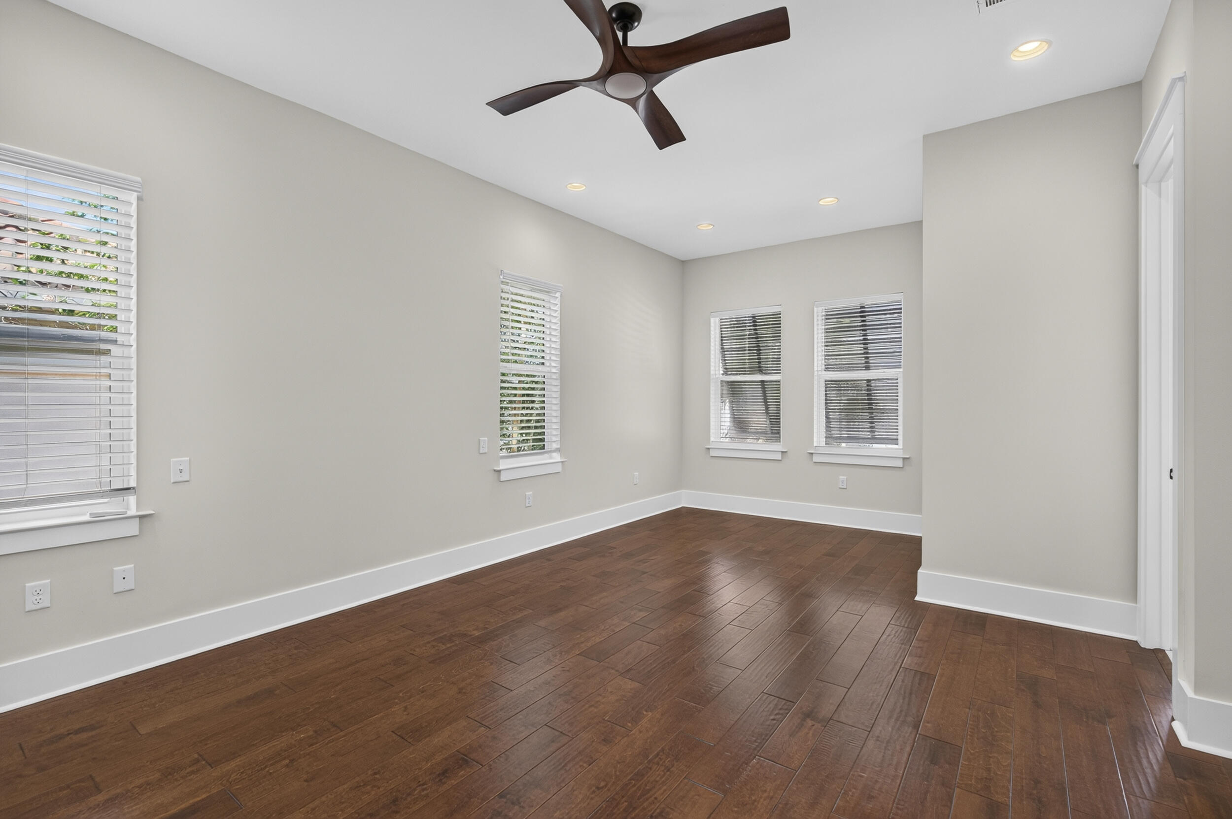 CALUSA BAY S/D - Residential