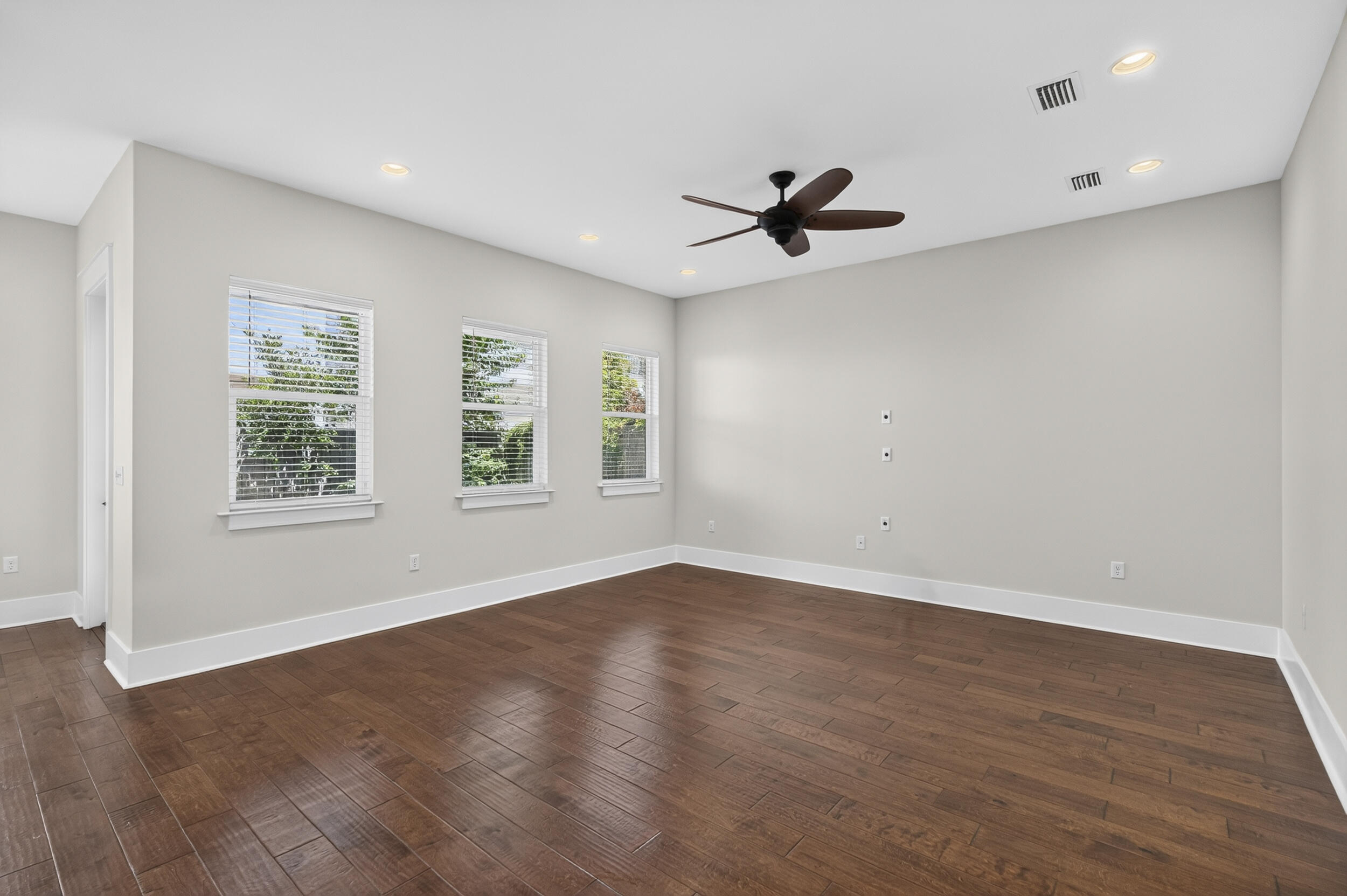 CALUSA BAY S/D - Residential