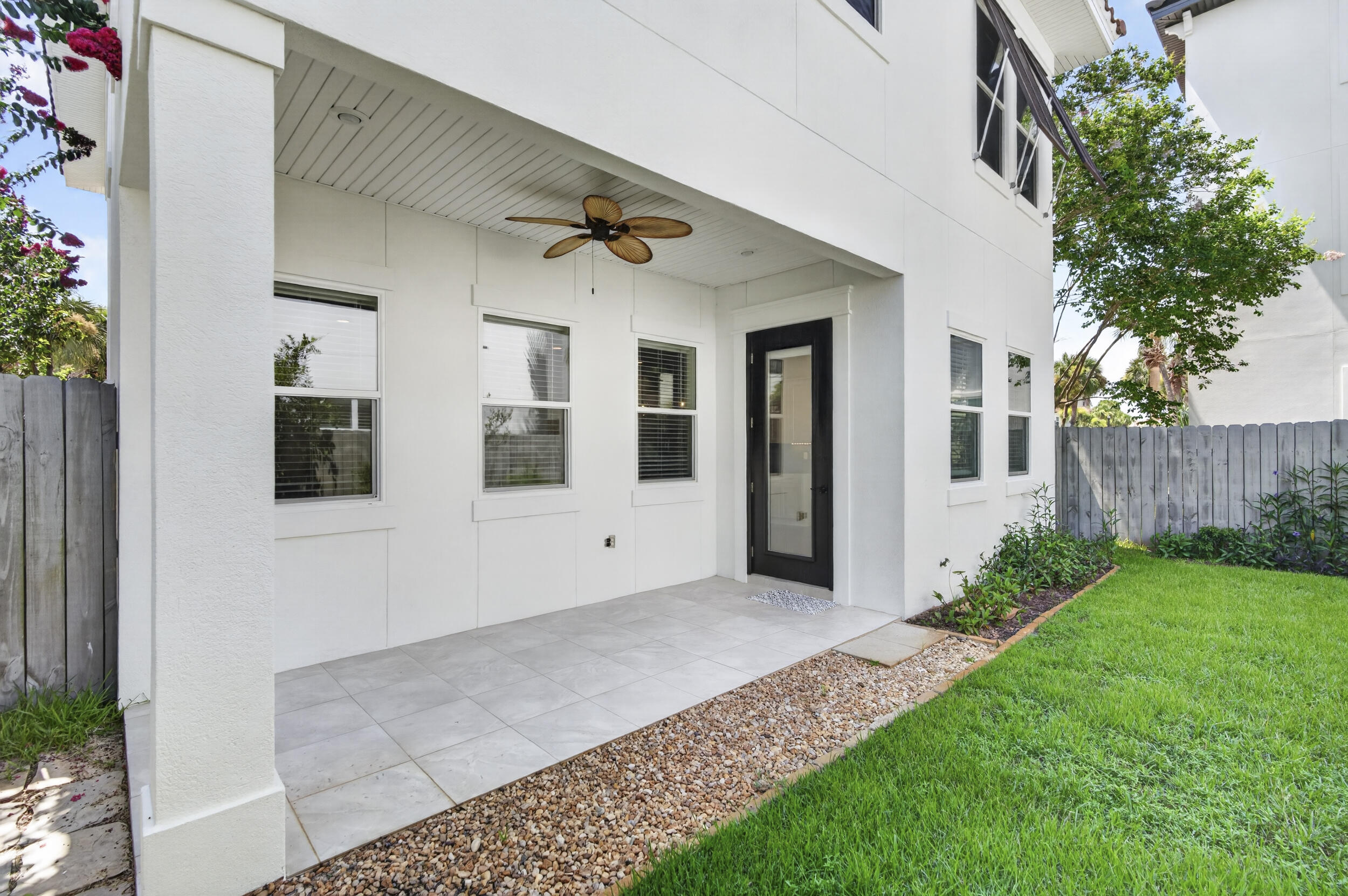 CALUSA BAY S/D - Residential