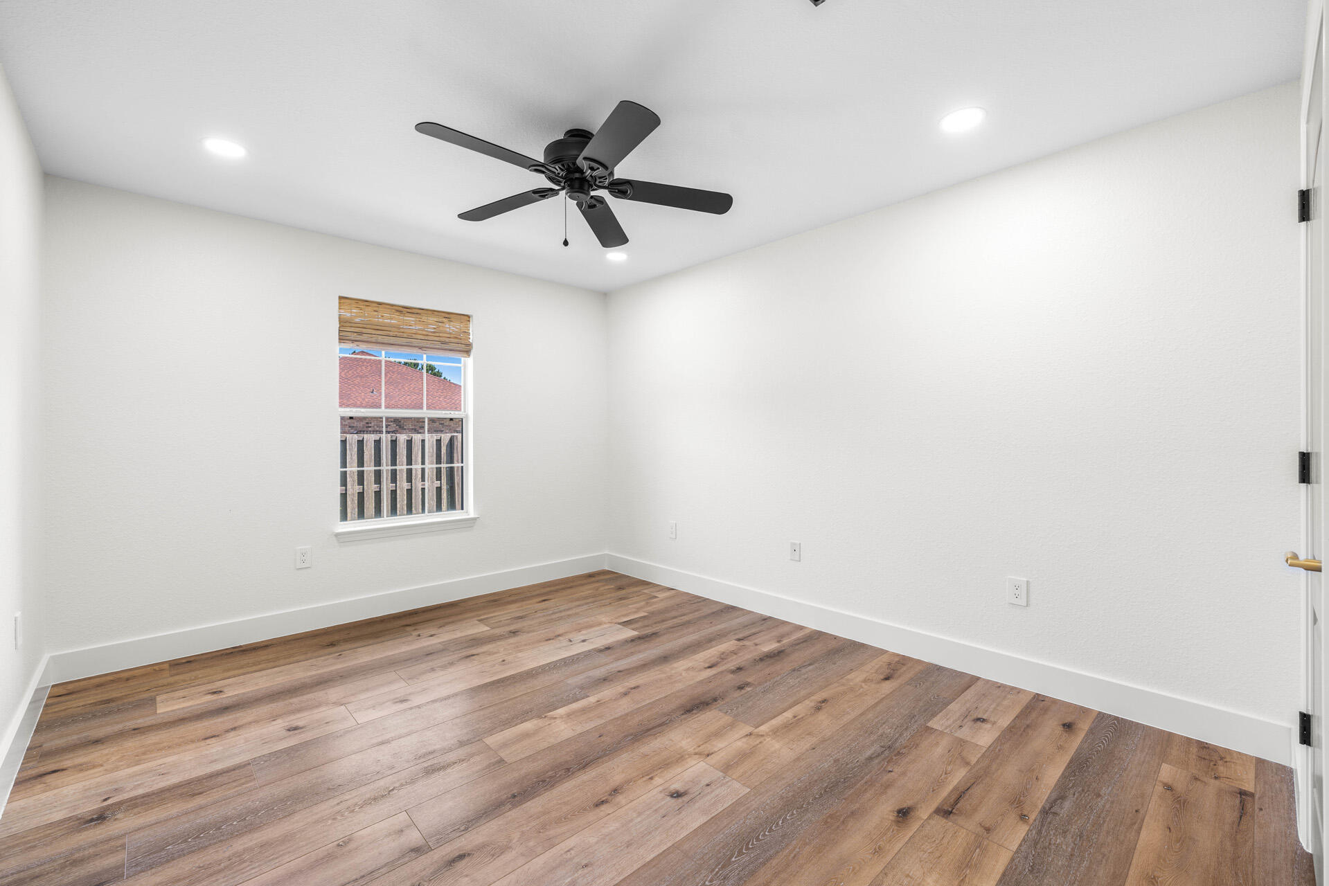 DRIFTWOOD ESTATES - Residential