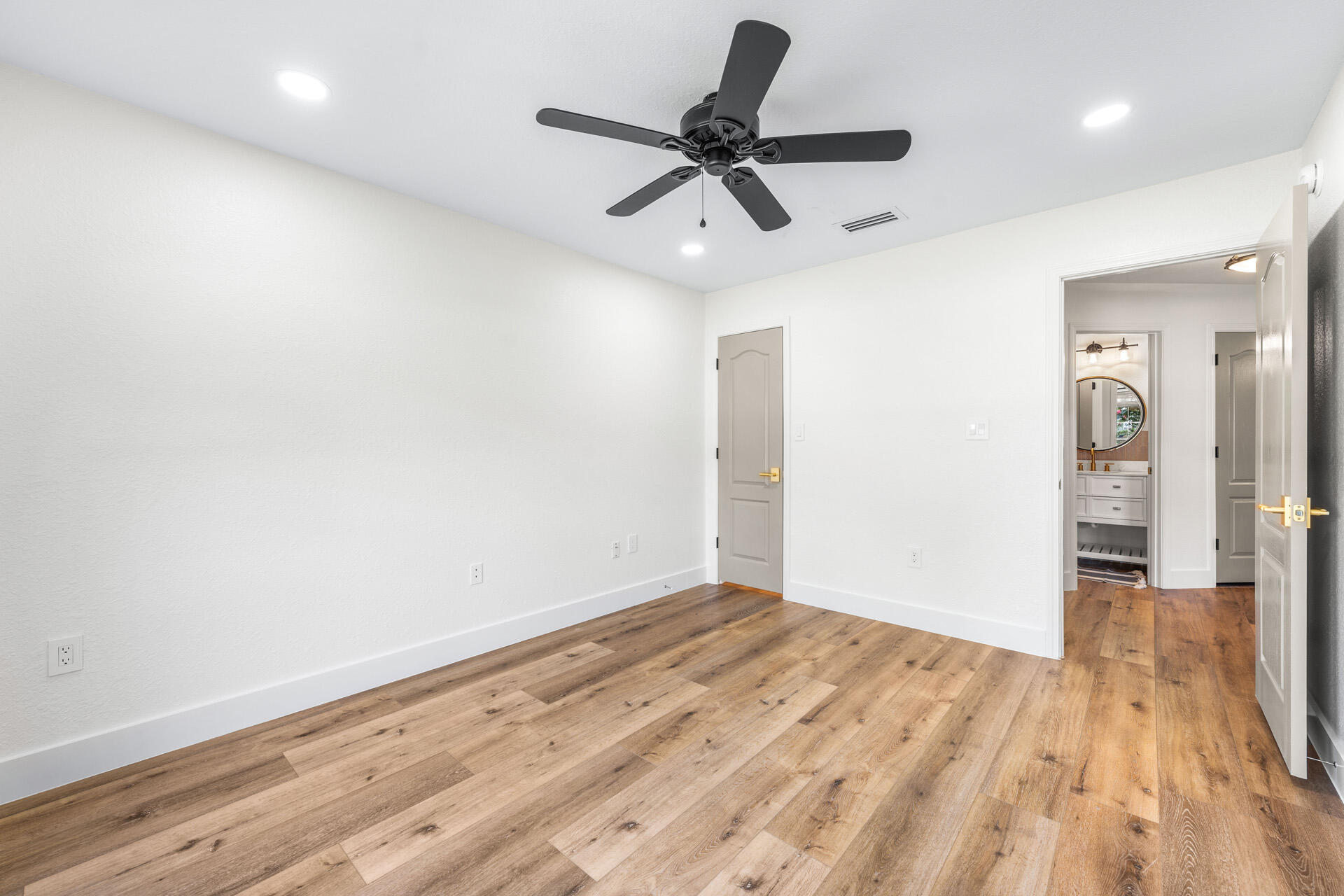 DRIFTWOOD ESTATES - Residential