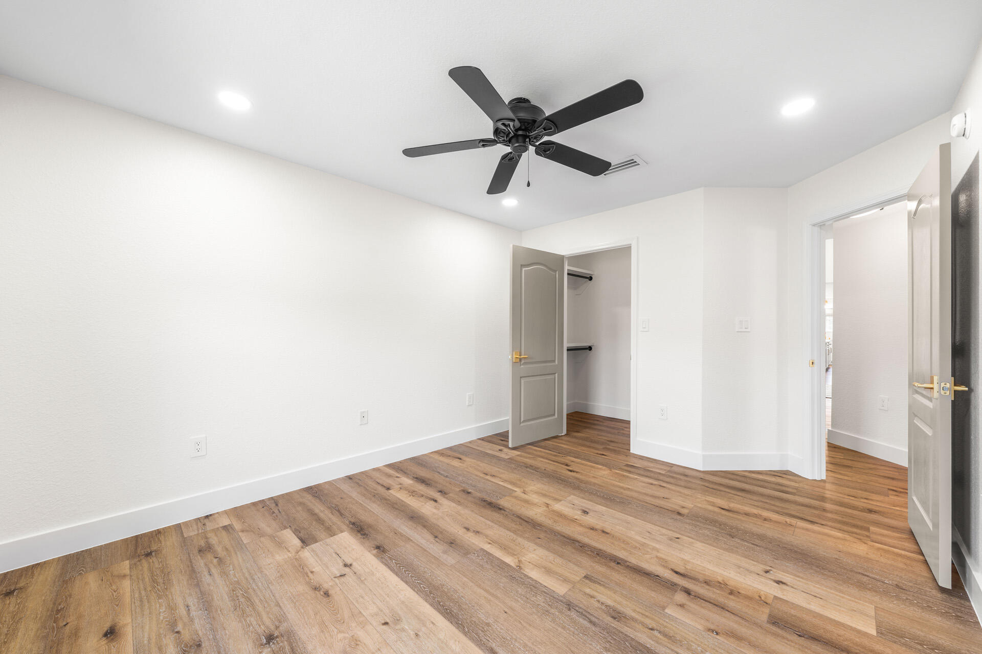 DRIFTWOOD ESTATES - Residential