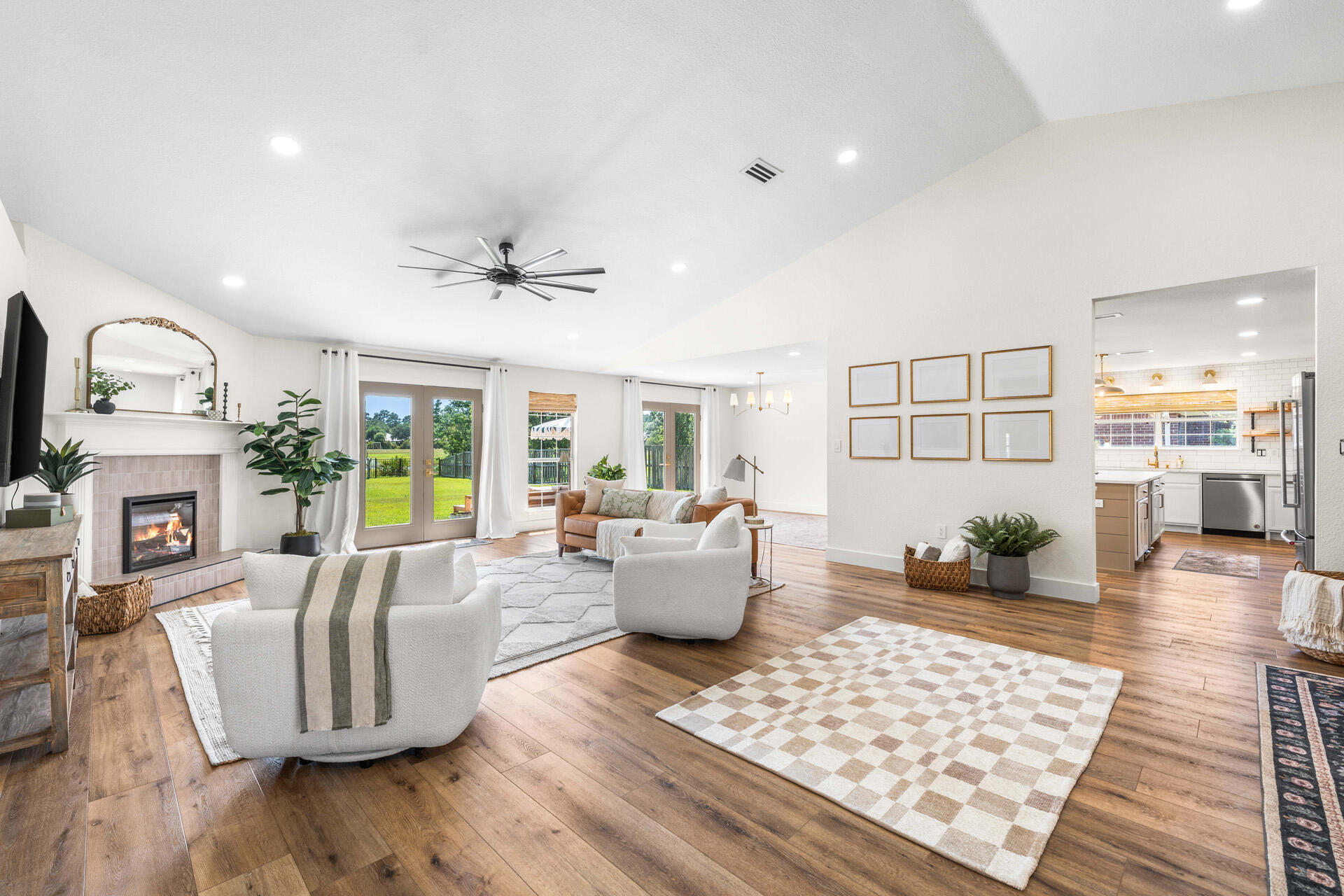 DRIFTWOOD ESTATES - Residential