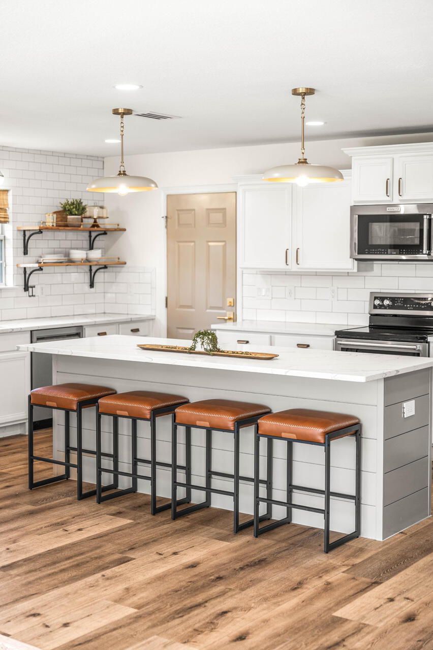 DRIFTWOOD ESTATES - Residential