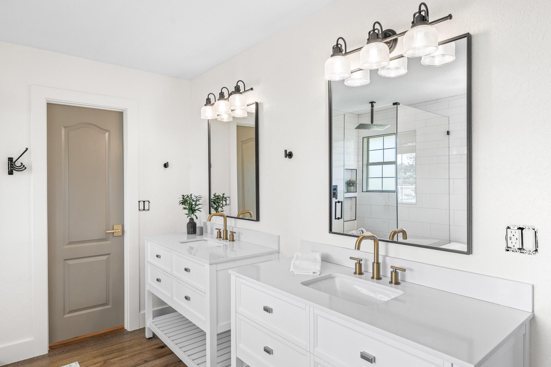 DRIFTWOOD ESTATES - Residential