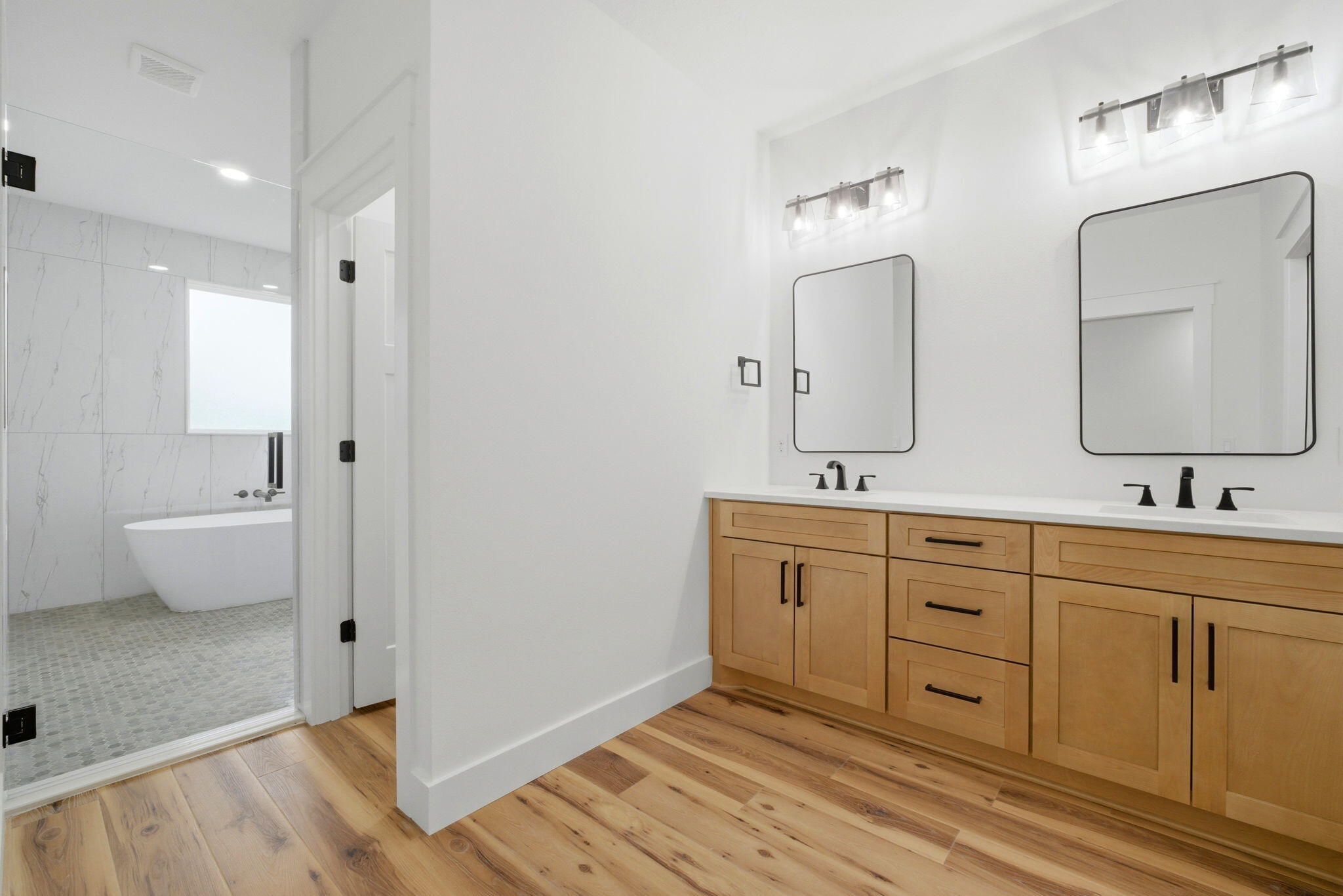 EAST BAY RIVER ESTATES - Residential