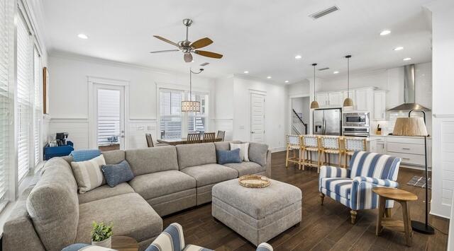 HIGHLAND PARKS - Residential Lease