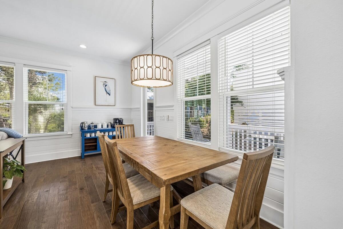 HIGHLAND PARKS - Residential Lease