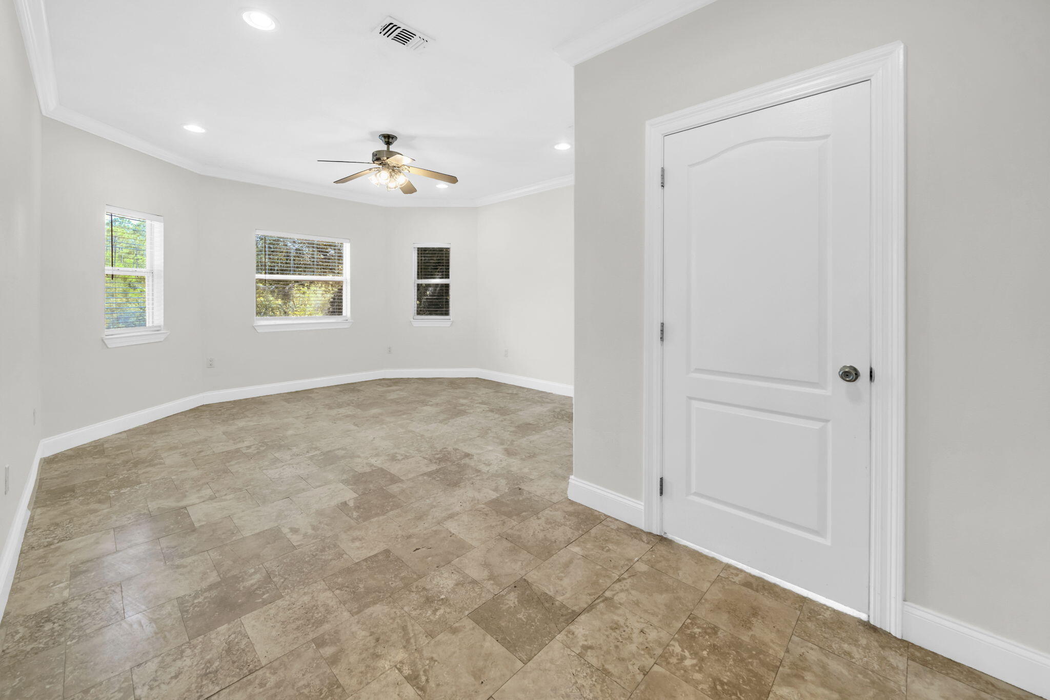 EMERALD LAKES PH 3 - Residential