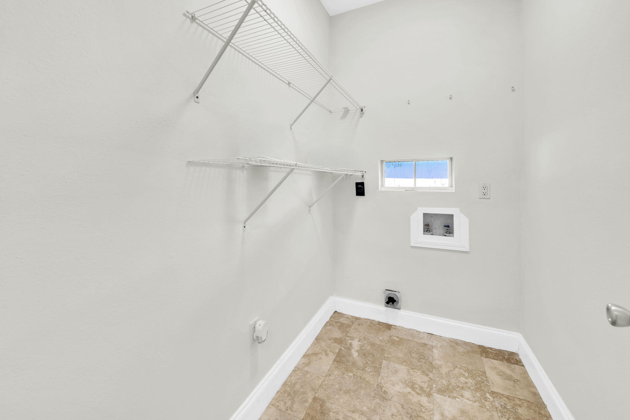 EMERALD LAKES PH 3 - Residential