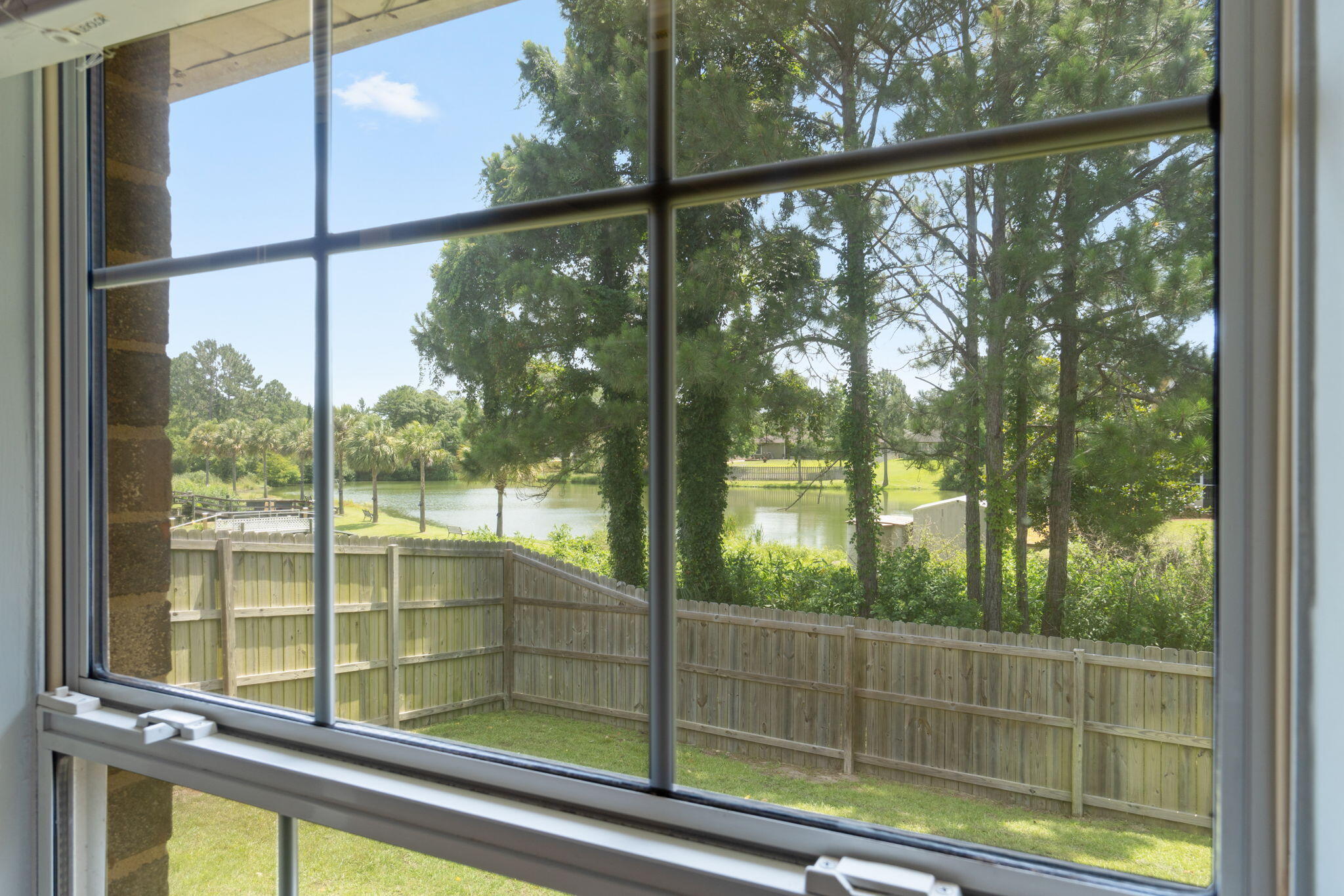 CREEKS EDGE THE - Residential