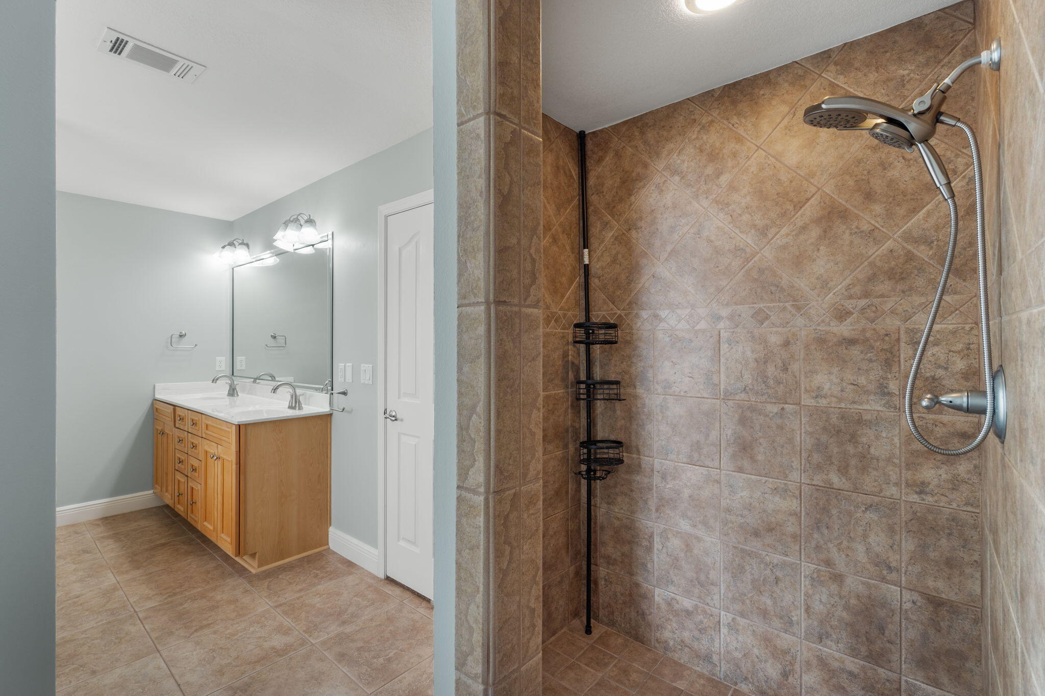 CREEKS EDGE THE - Residential