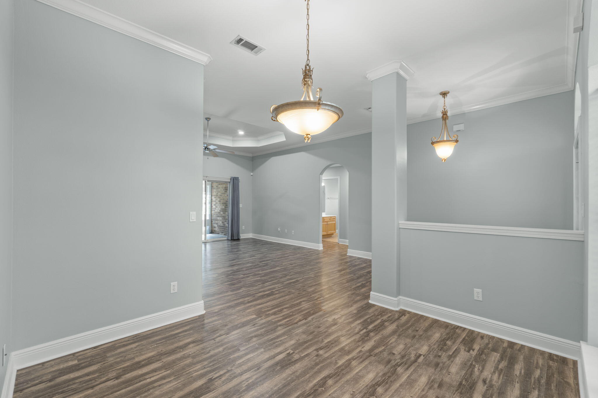 CREEKS EDGE THE - Residential