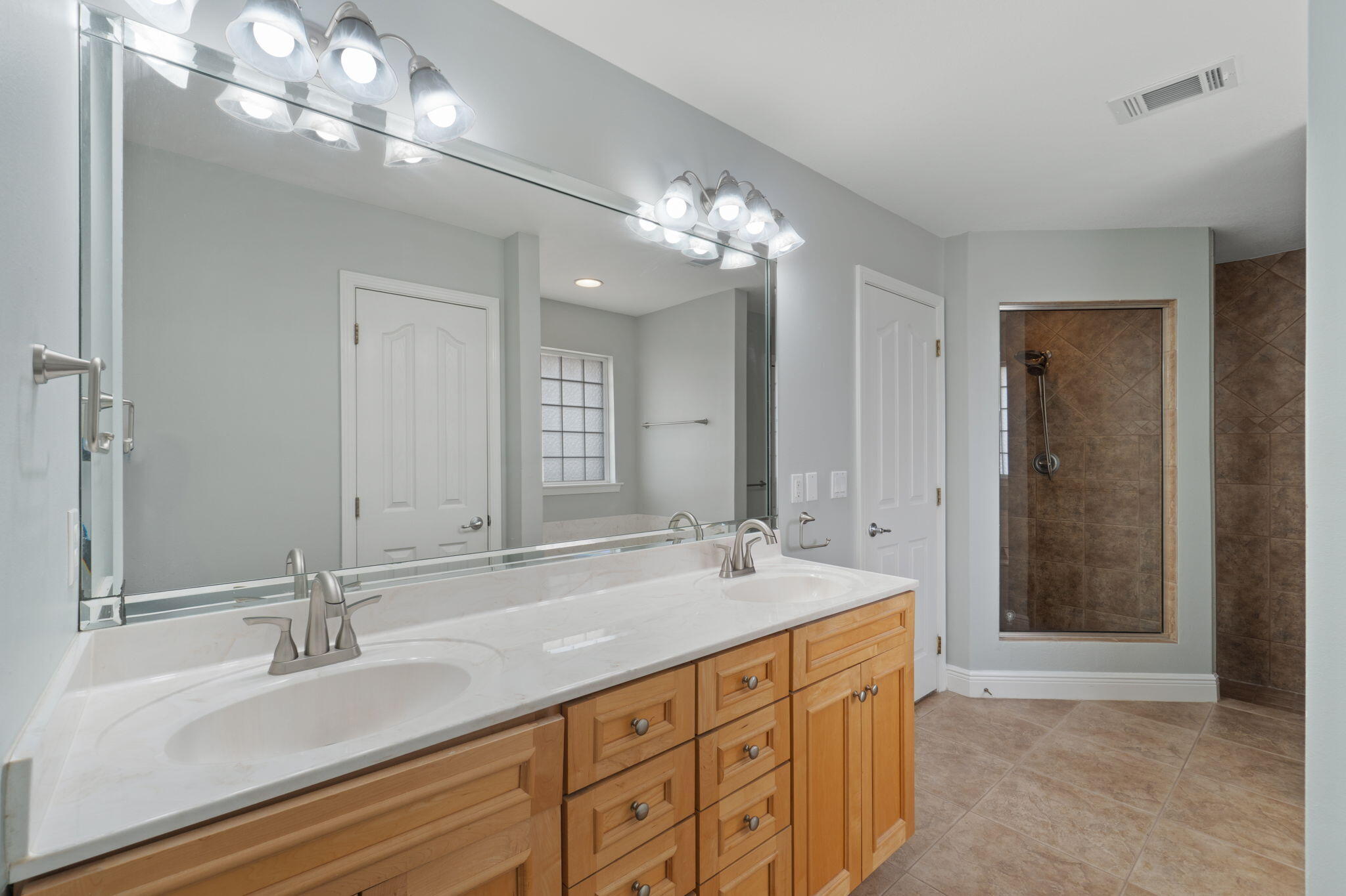 CREEKS EDGE THE - Residential