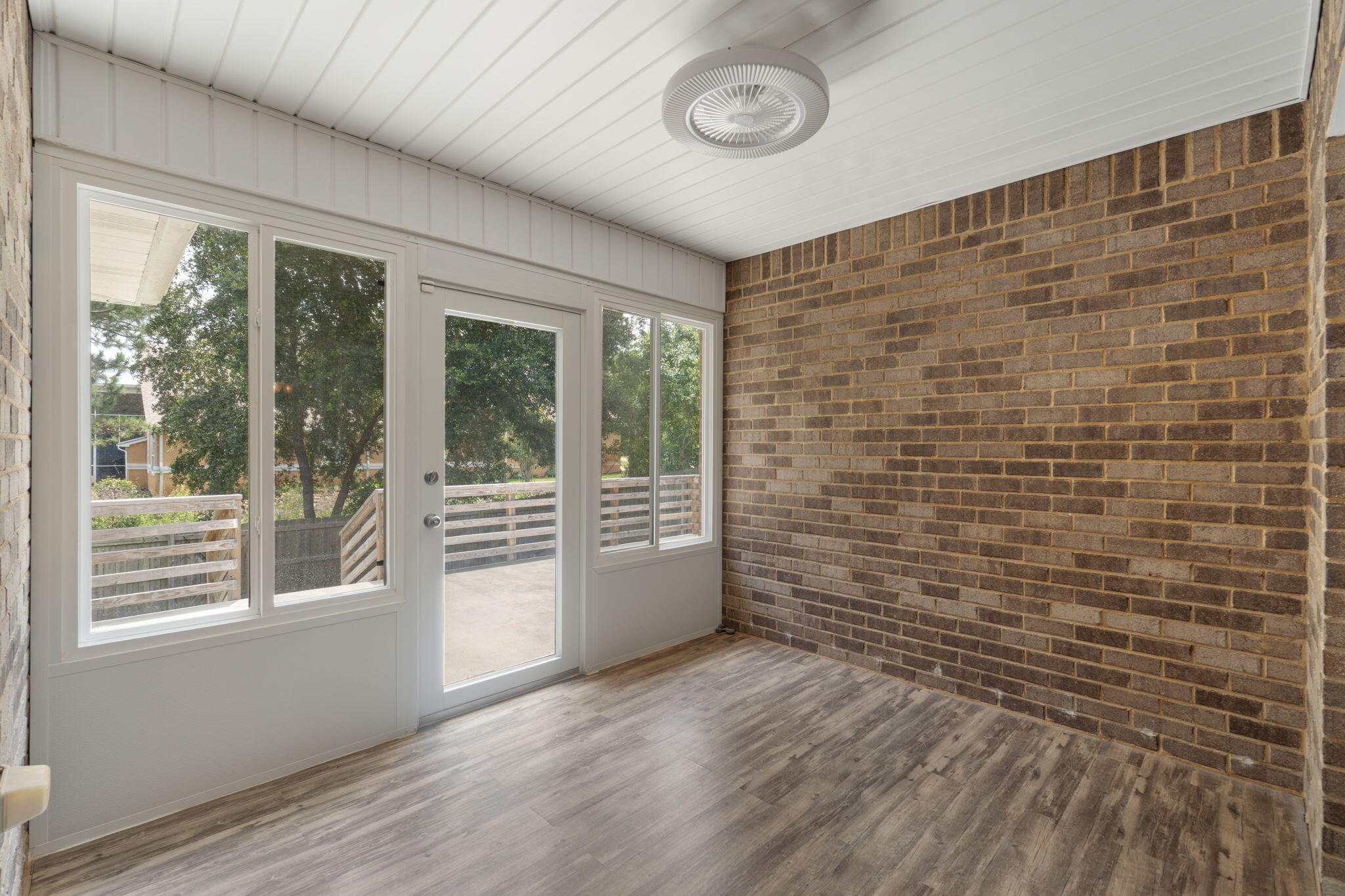 CREEKS EDGE THE - Residential