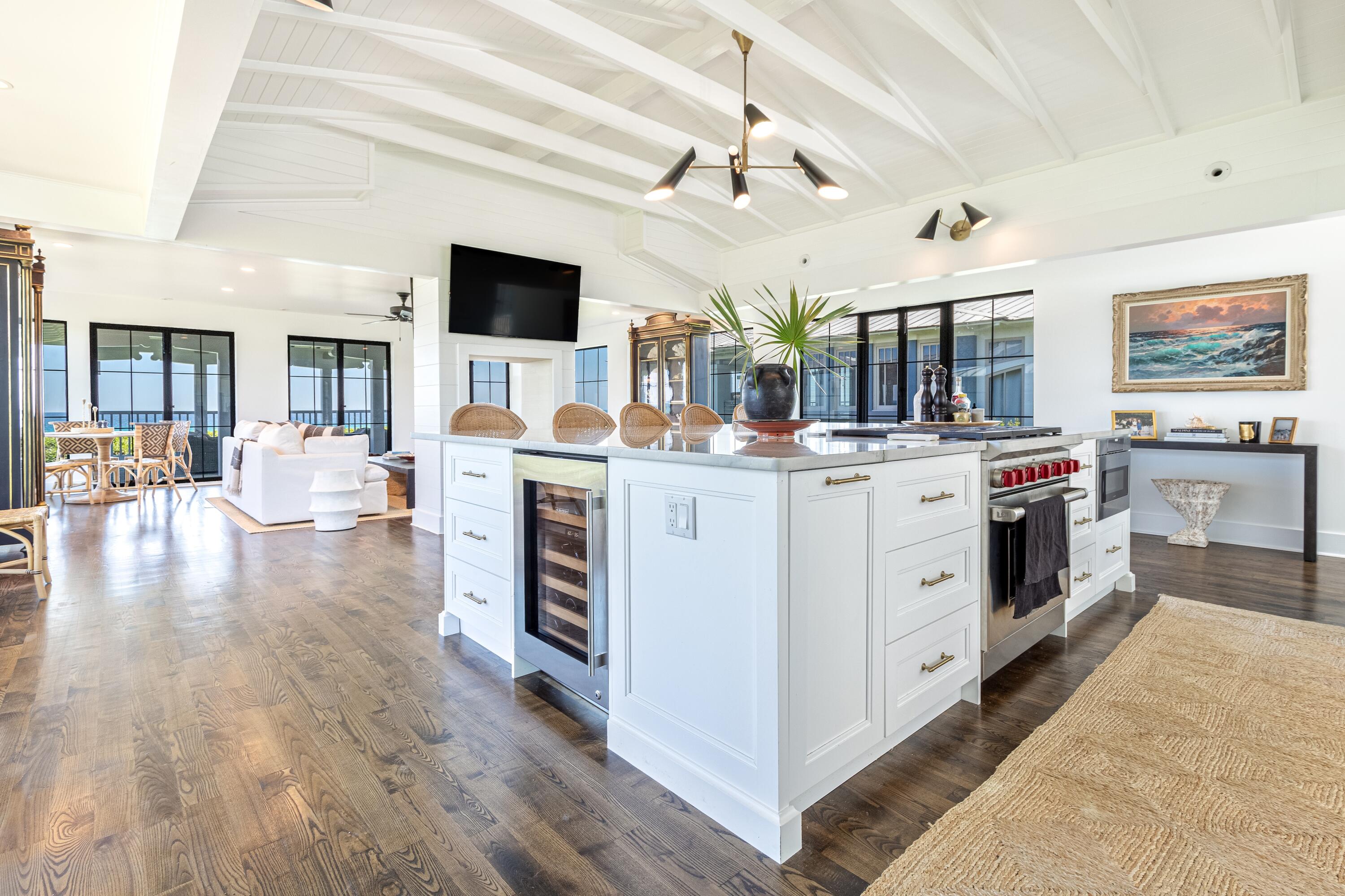 SEASIDE 10 - Residential