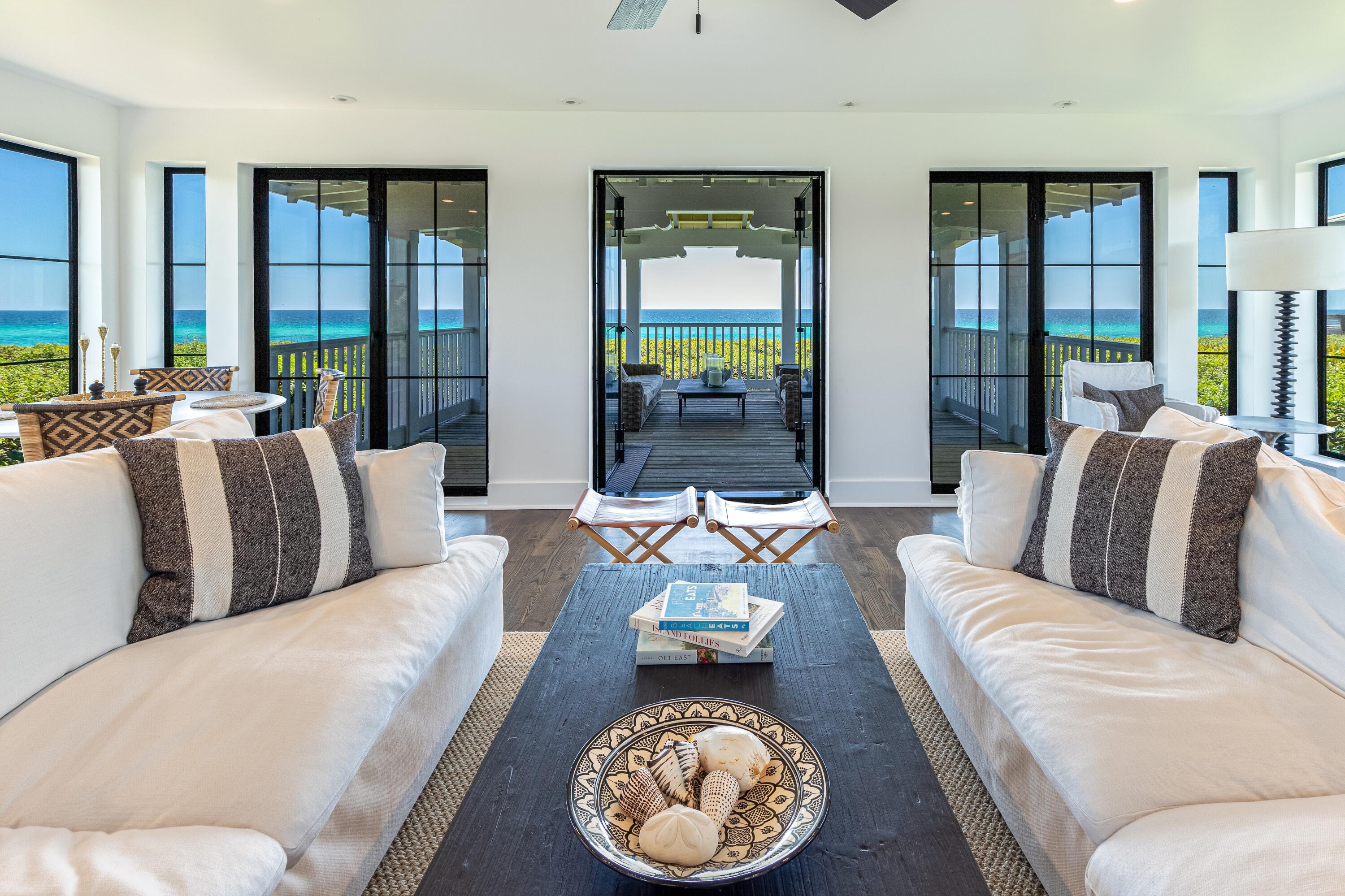SEASIDE 10 - Residential