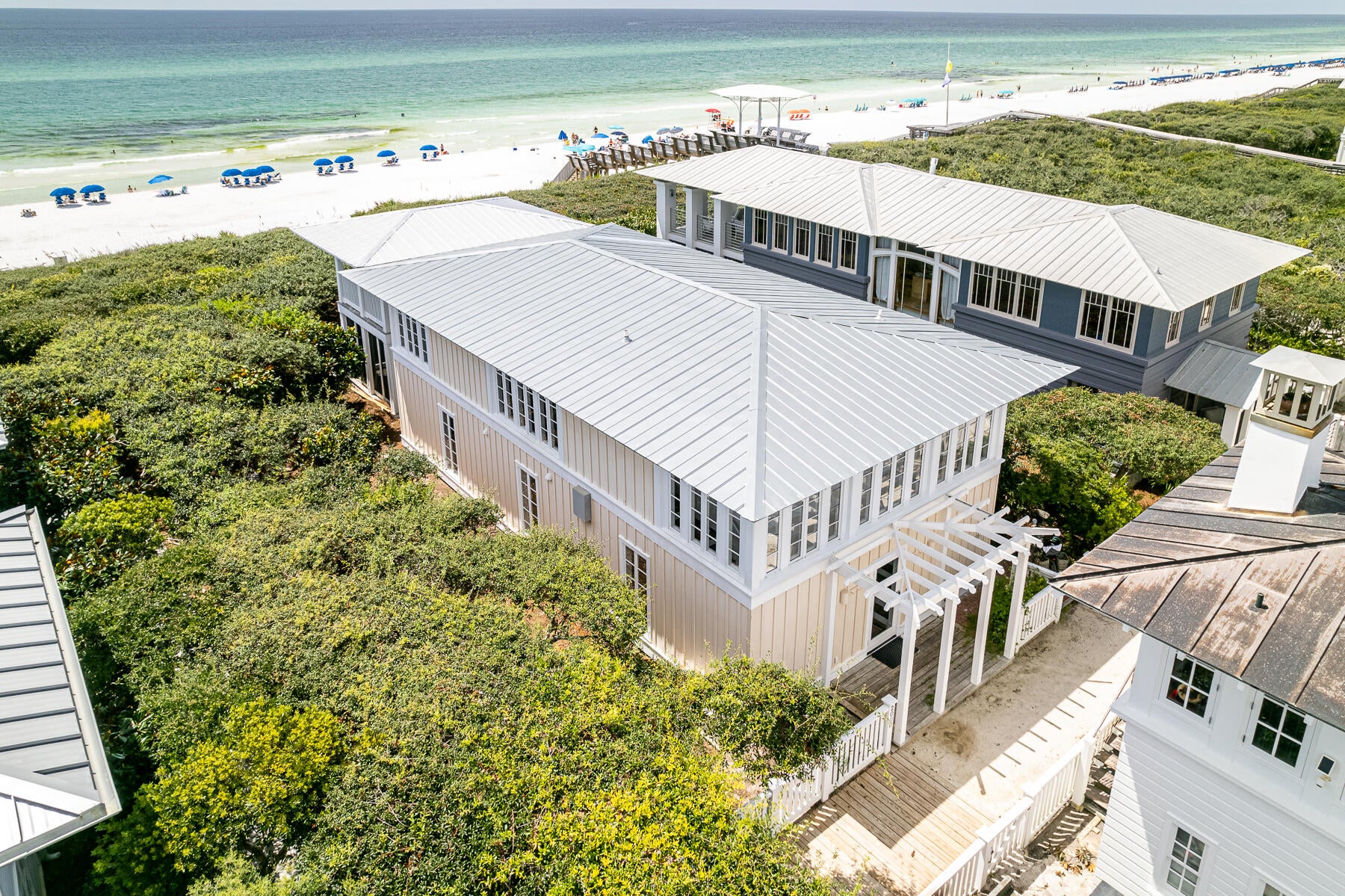 SEASIDE 10 - Residential