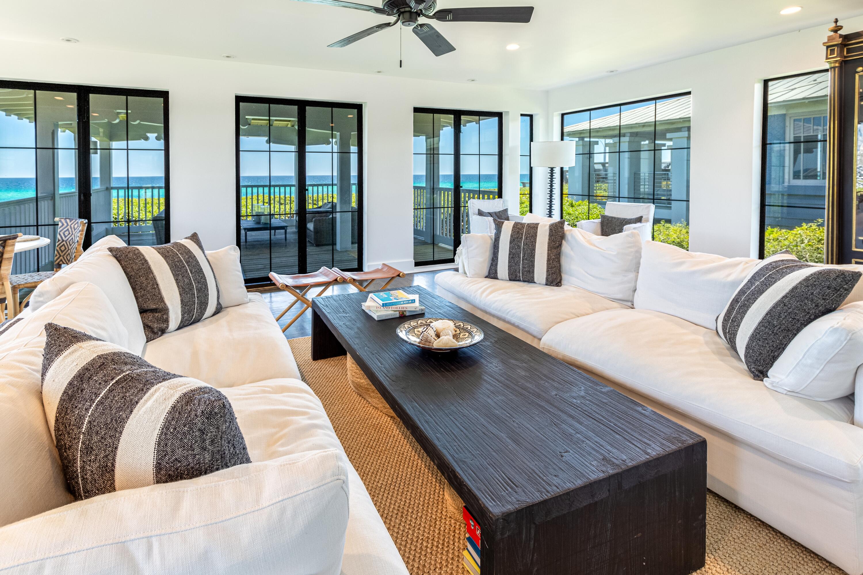 SEASIDE 10 - Residential