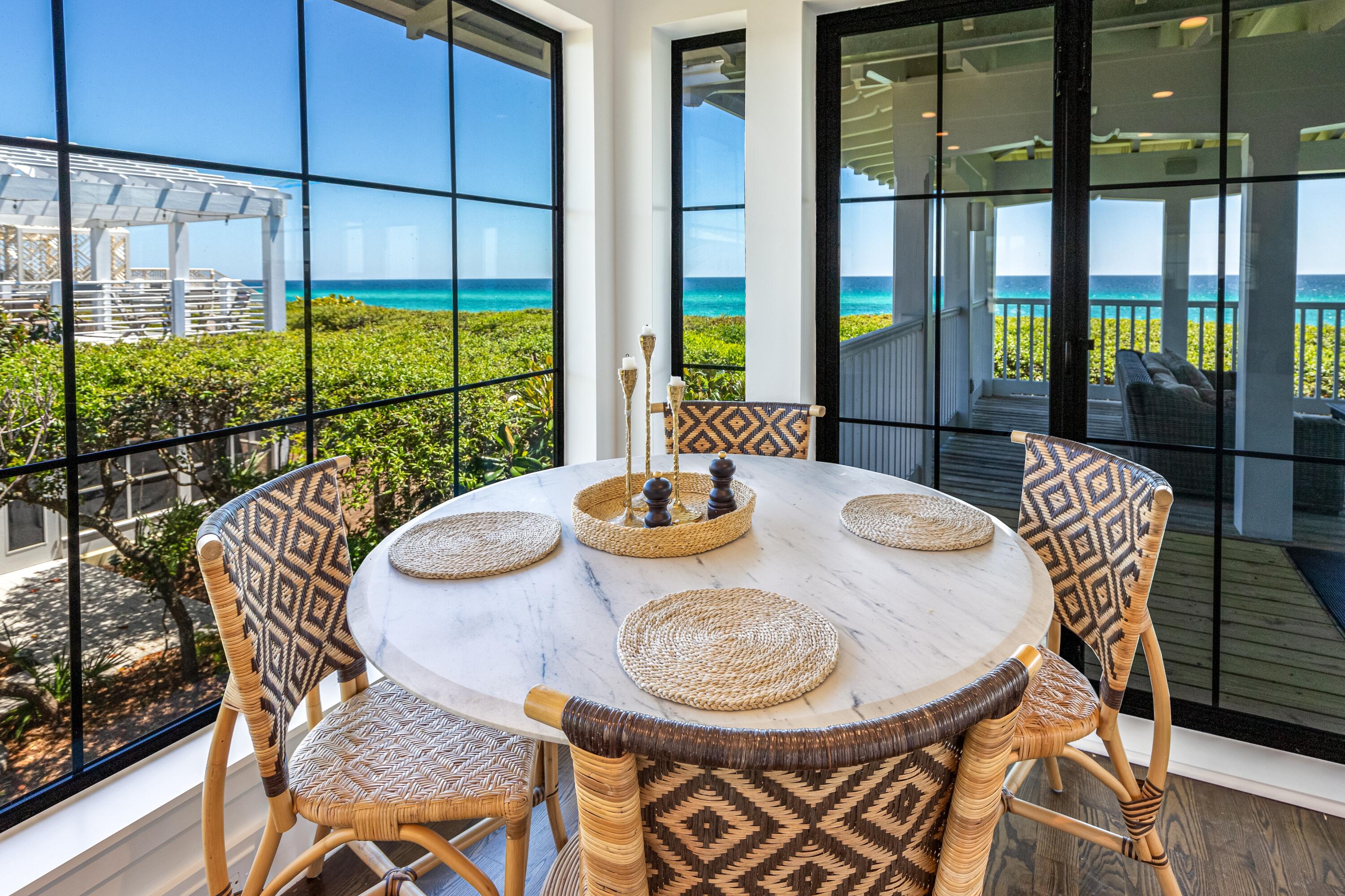 SEASIDE 10 - Residential