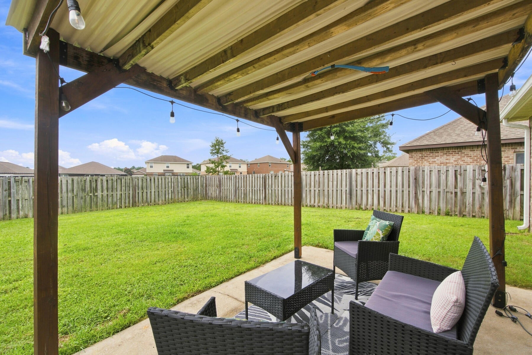 REDSTONE COMMONS PH I - Residential
