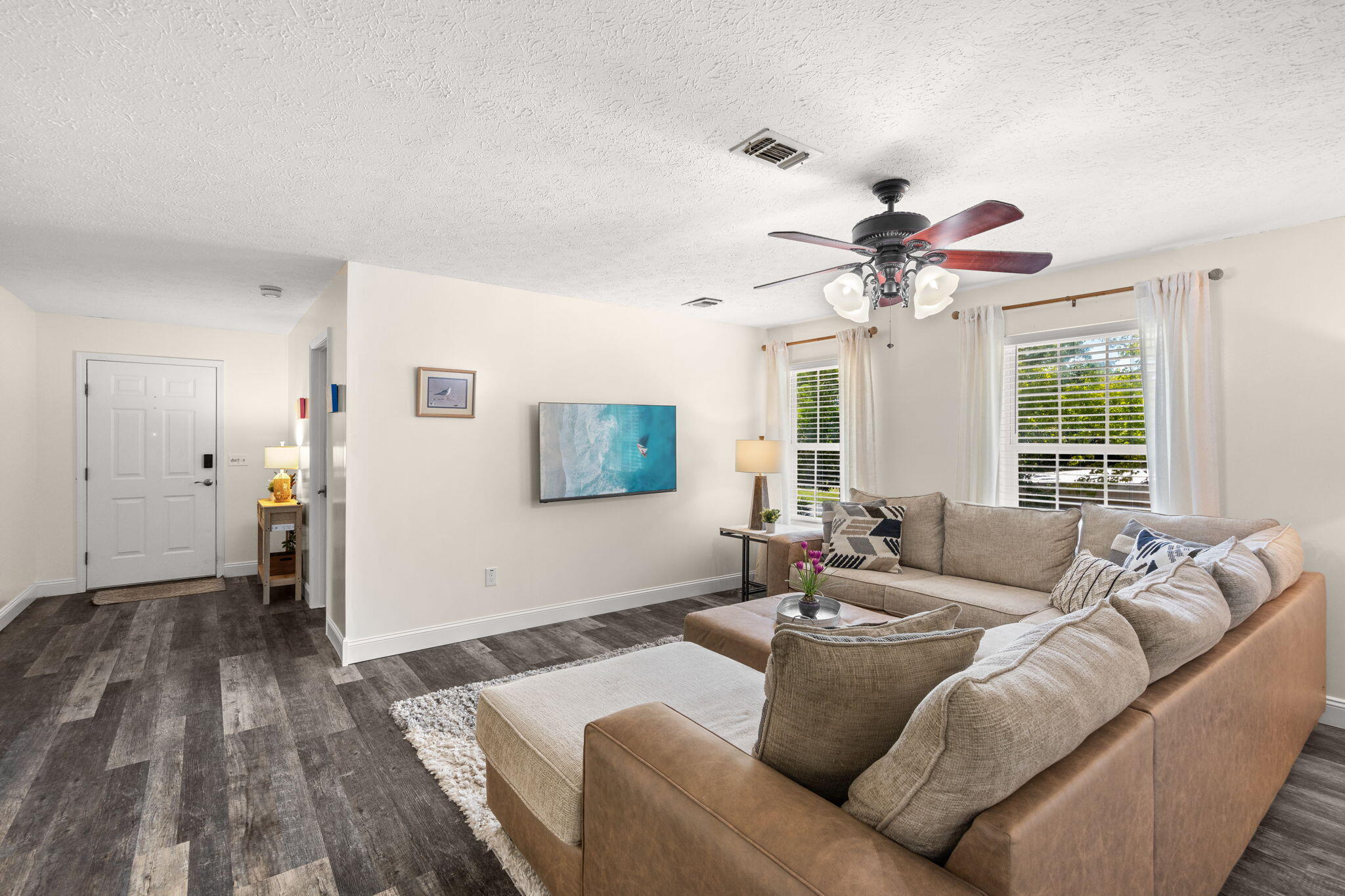 DIAMOND HEAD SEC OF LAKESIDE - Residential