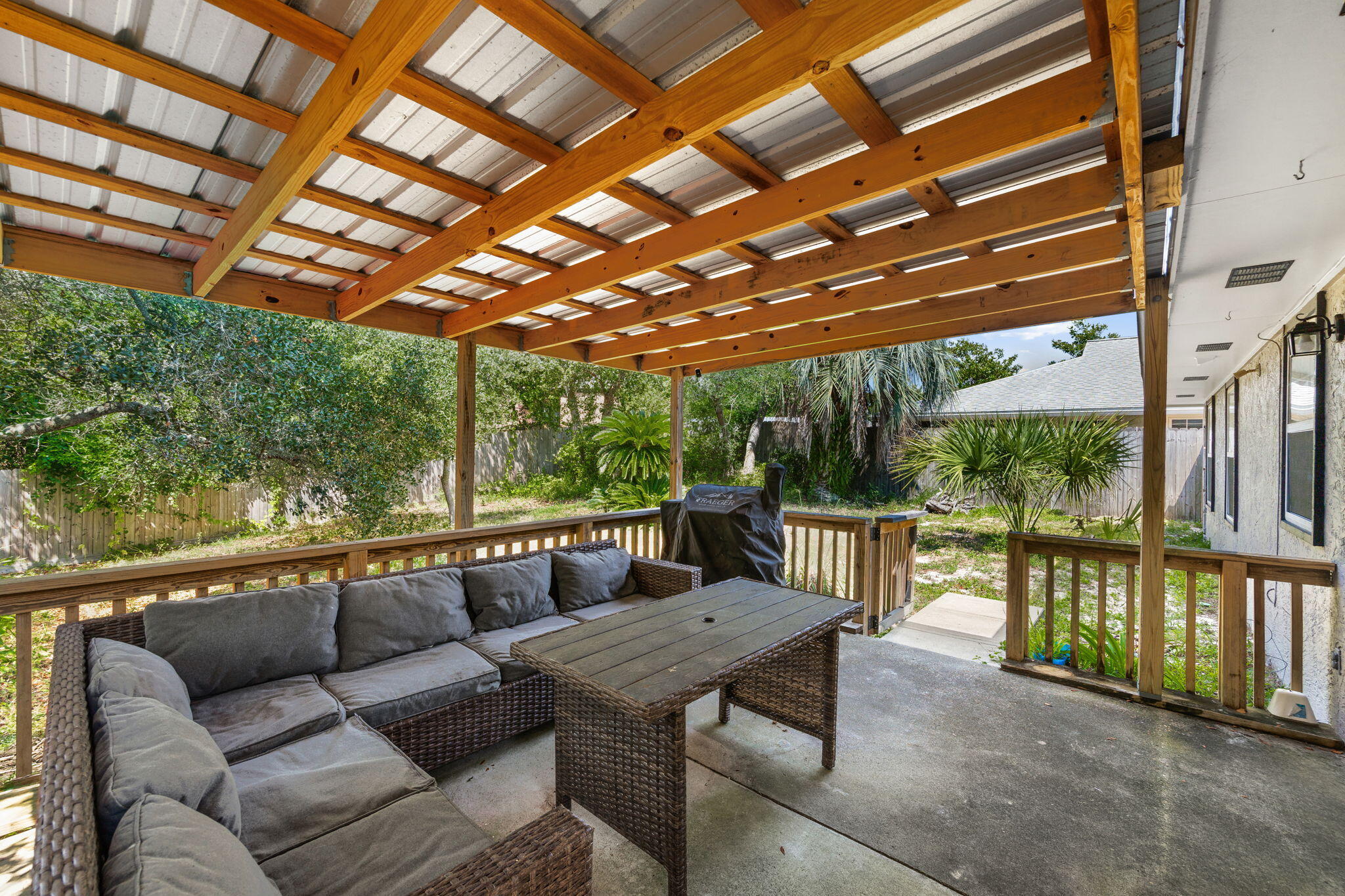 DIAMOND HEAD SEC OF LAKESIDE - Residential