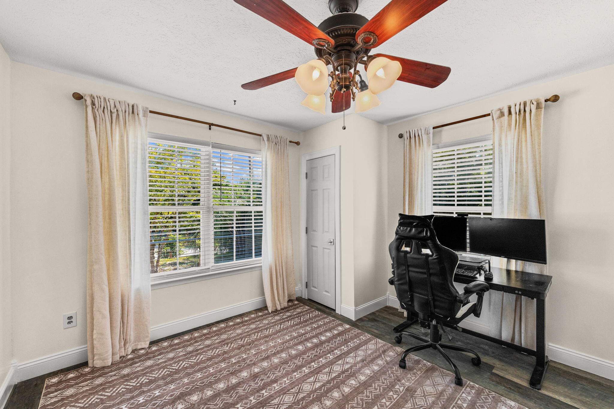 DIAMOND HEAD SEC OF LAKESIDE - Residential