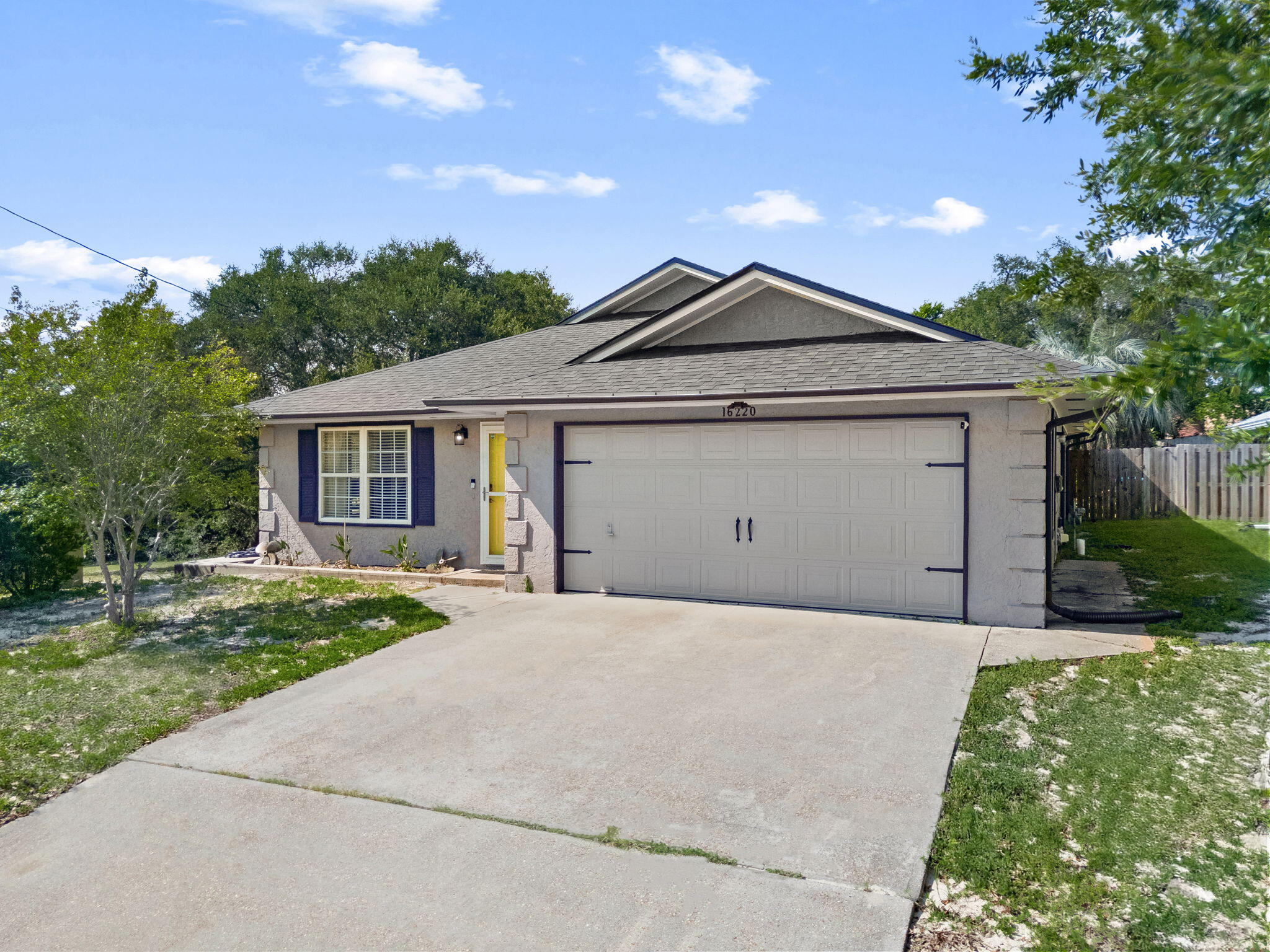DIAMOND HEAD SEC OF LAKESIDE - Residential