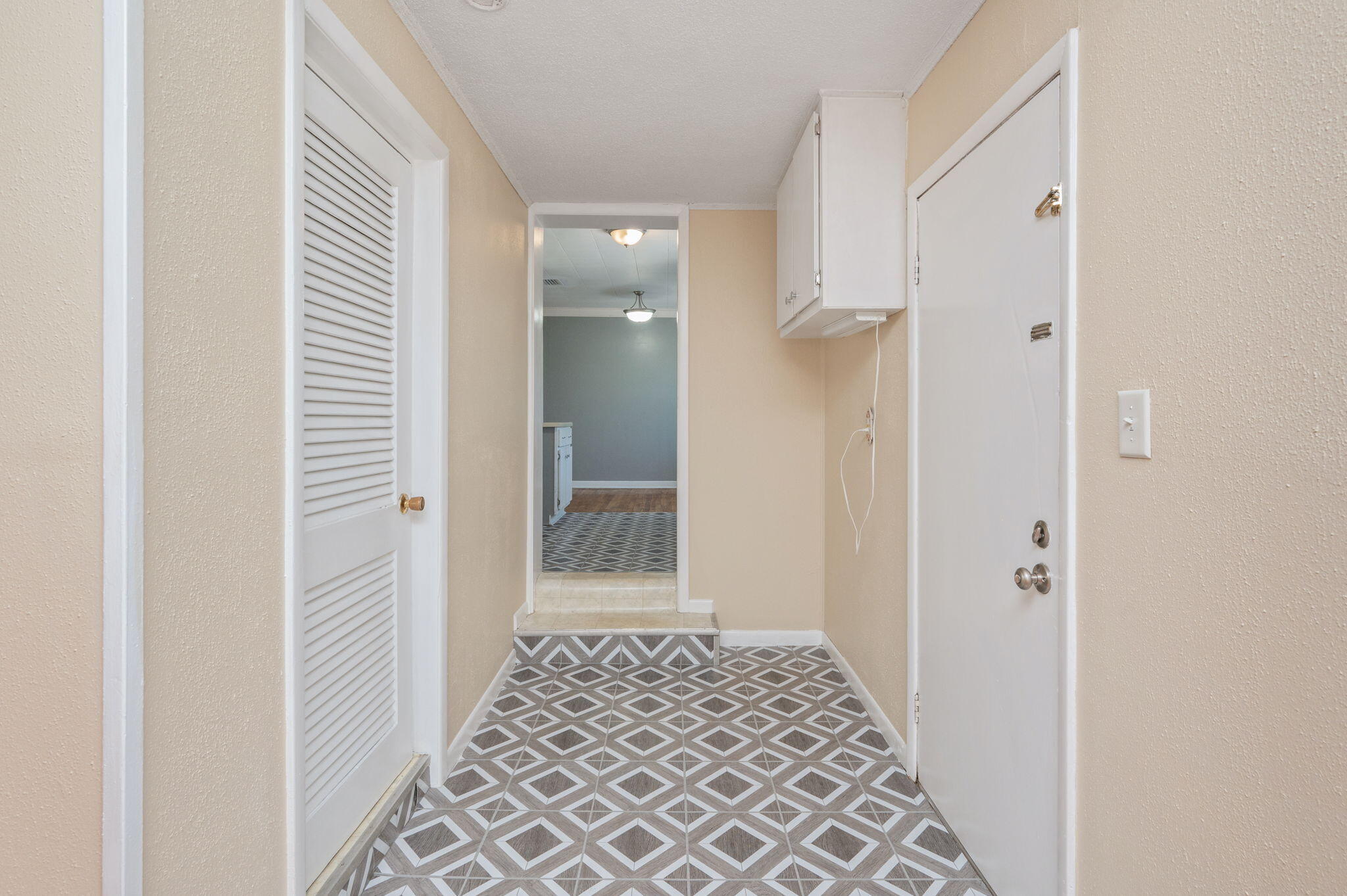 NO RECORDED PROJECT - Residential