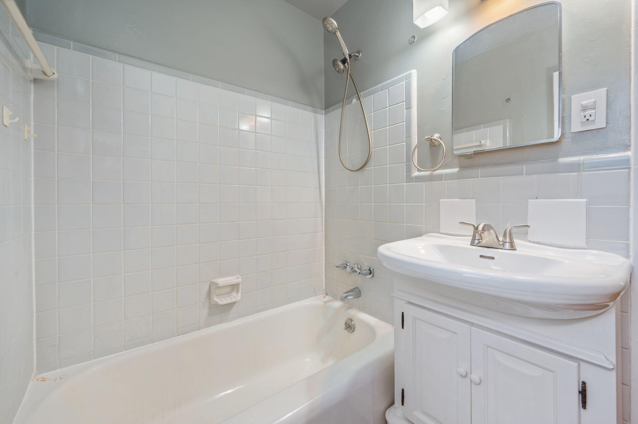 NO RECORDED PROJECT - Residential