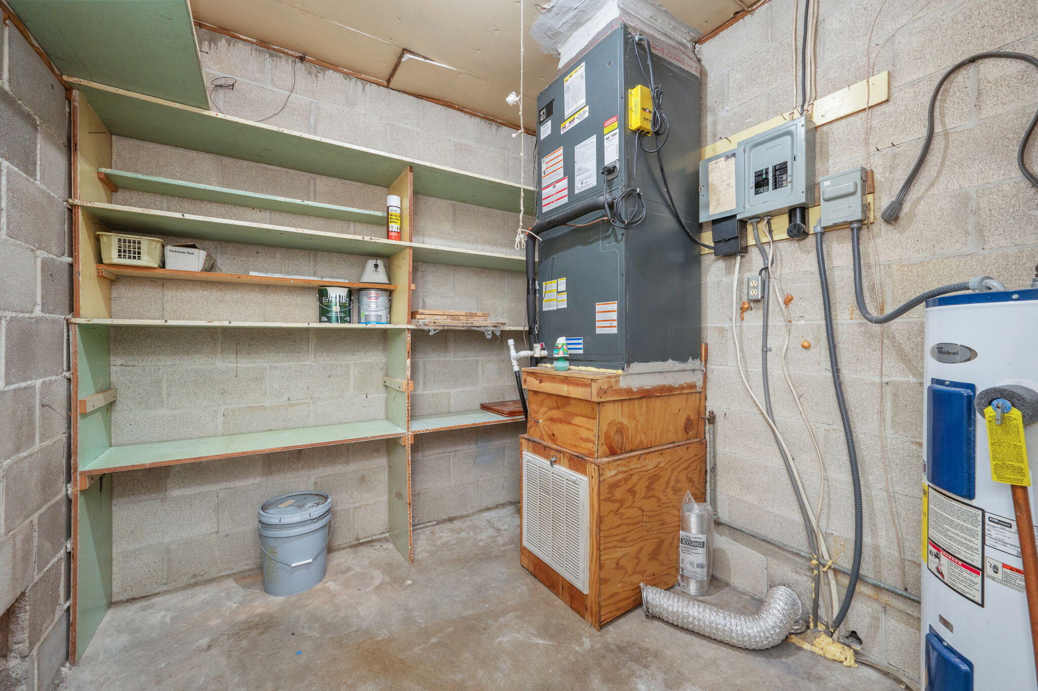 NO RECORDED PROJECT - Residential