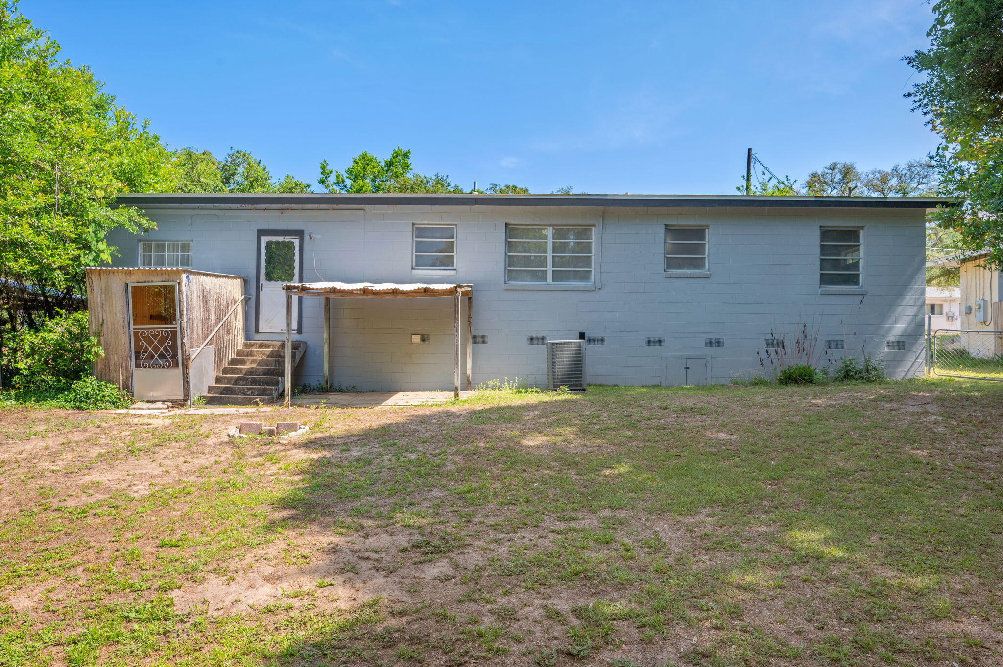 NO RECORDED PROJECT - Residential