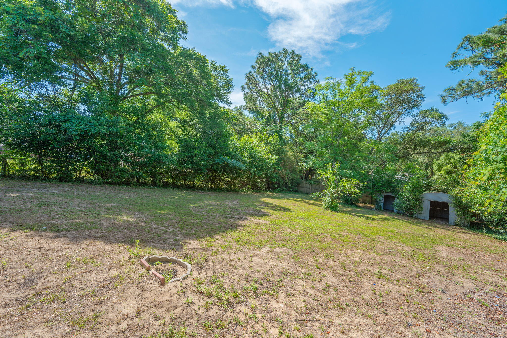 NO RECORDED PROJECT - Residential