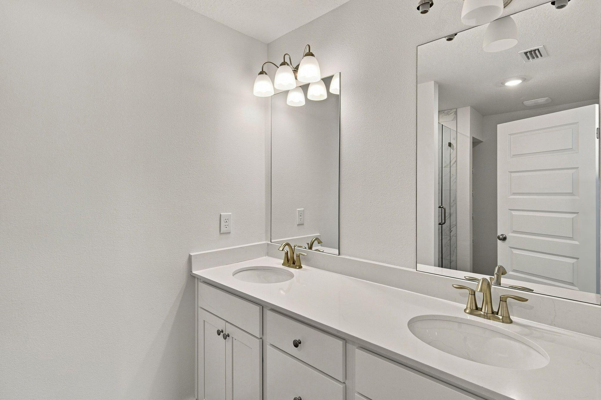 Hawk's Landing Townhomes - Residential Lease