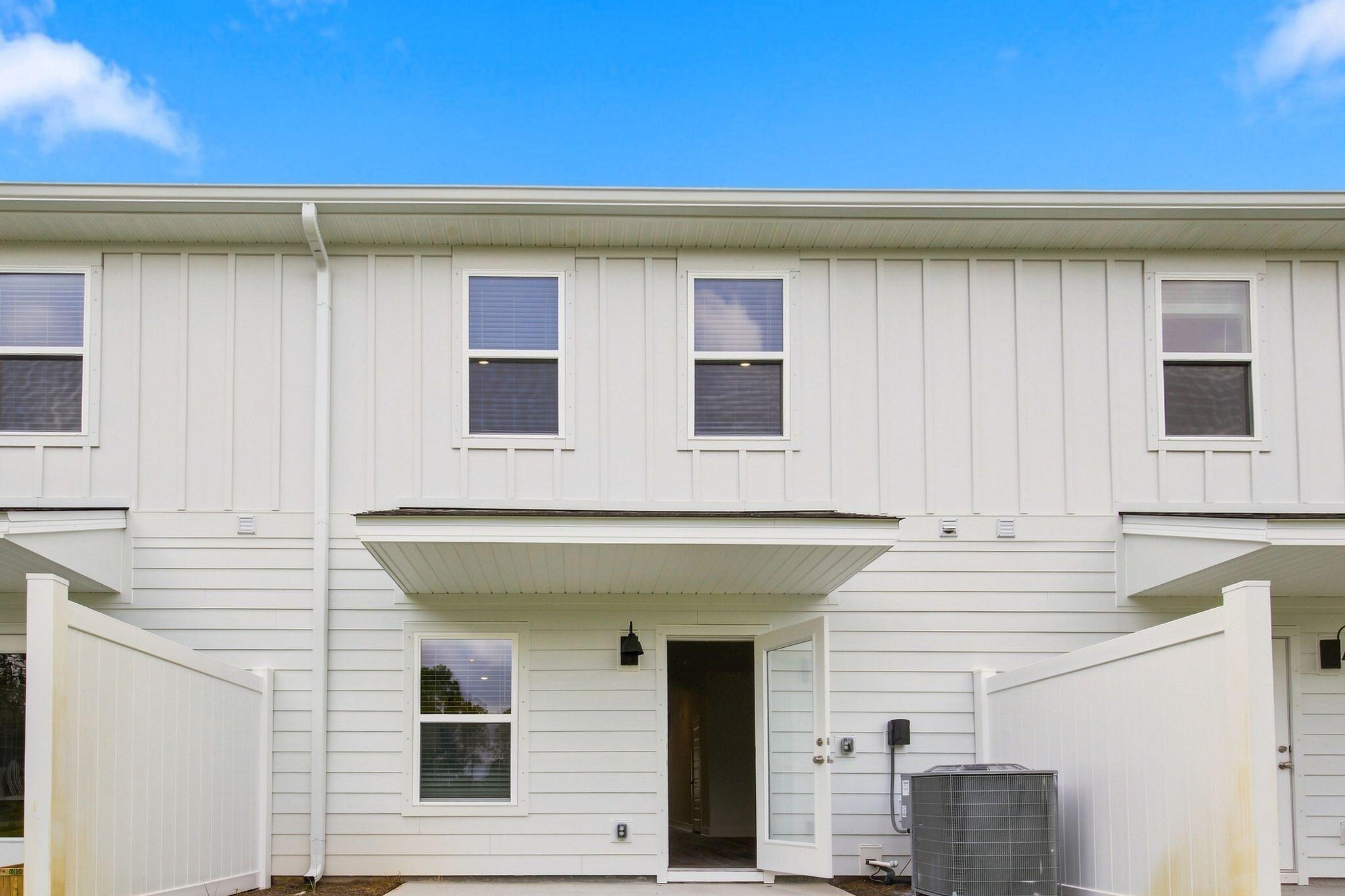 Hawk's Landing Townhomes - Residential Lease