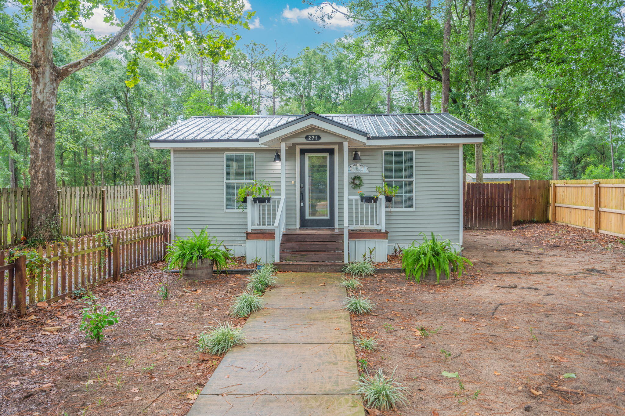 Holland Addition - Residential Lease
